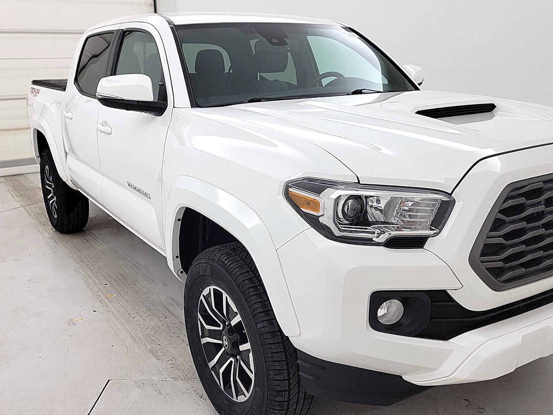 Thumbnail: 2023 Toyota Tacoma - 1
