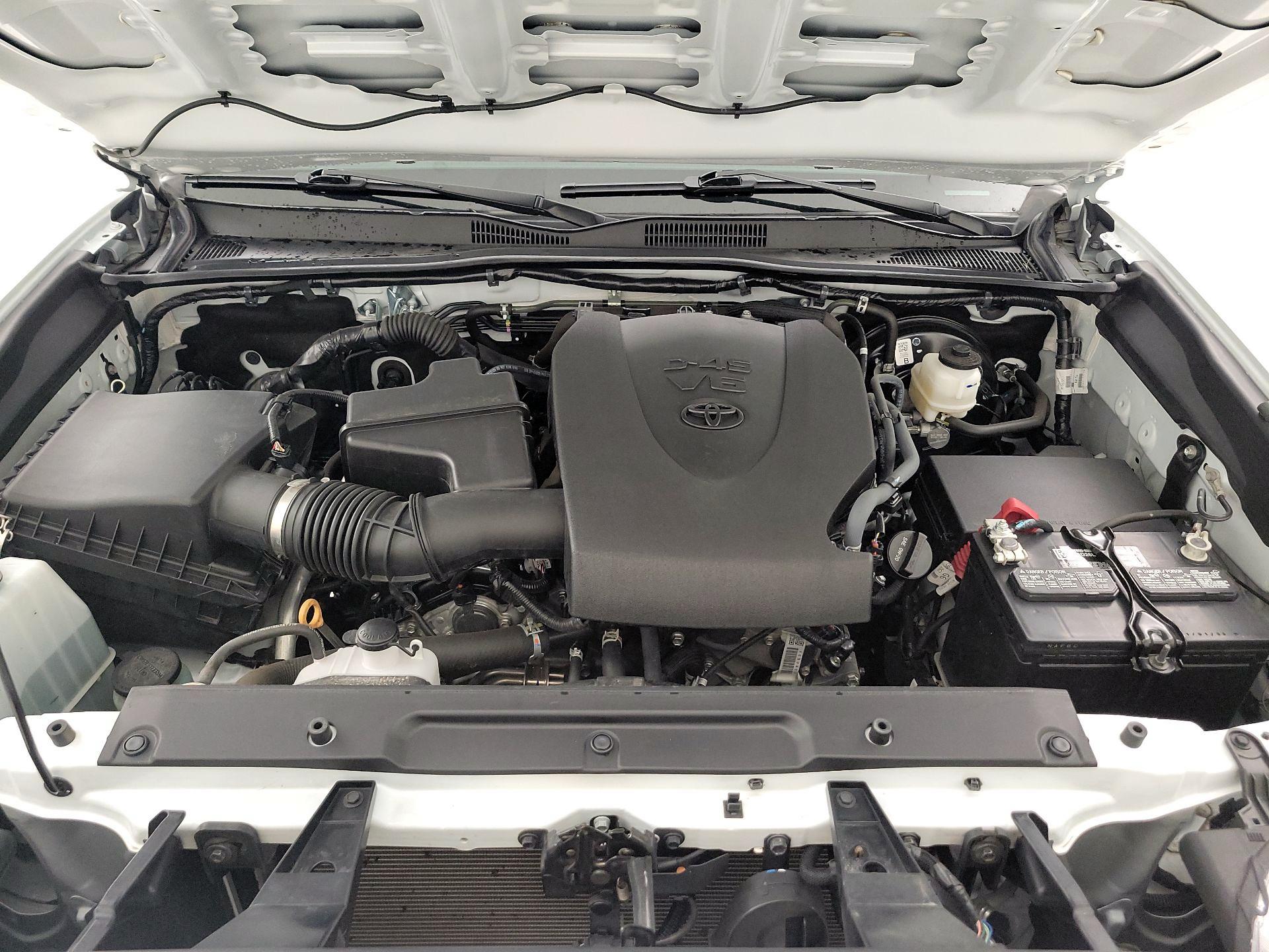 Thumbnail: 2023 Toyota Tacoma - 19