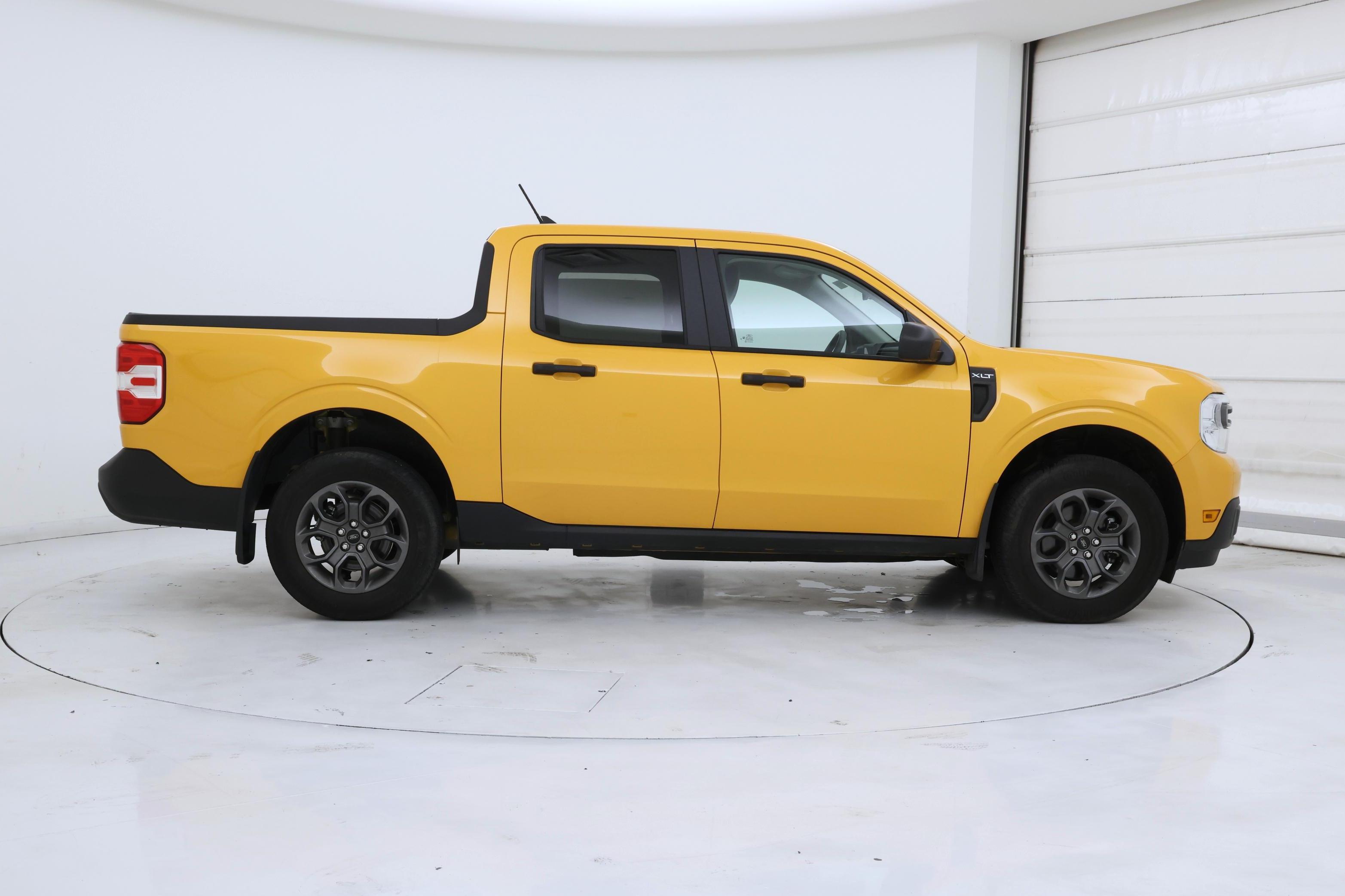 Thumbnail: 2023 Ford Maverick - 7