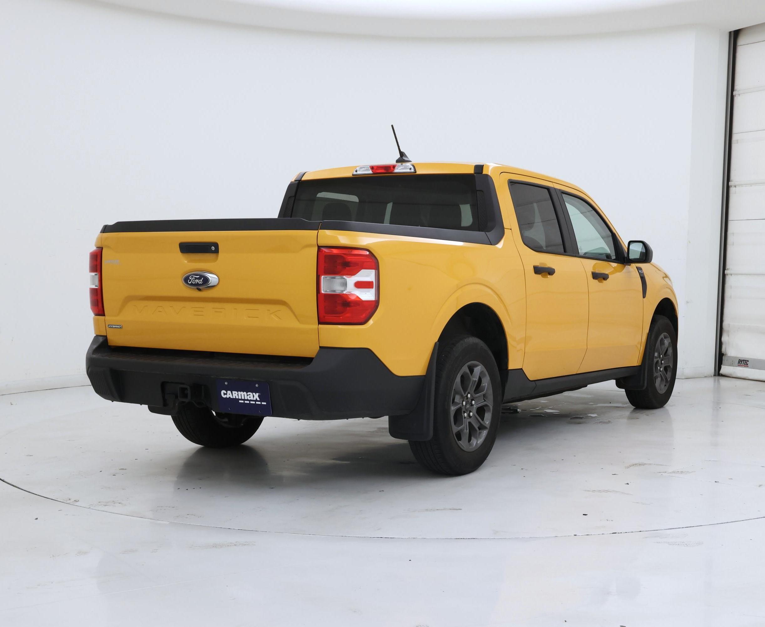 Thumbnail: 2023 Ford Maverick - 8