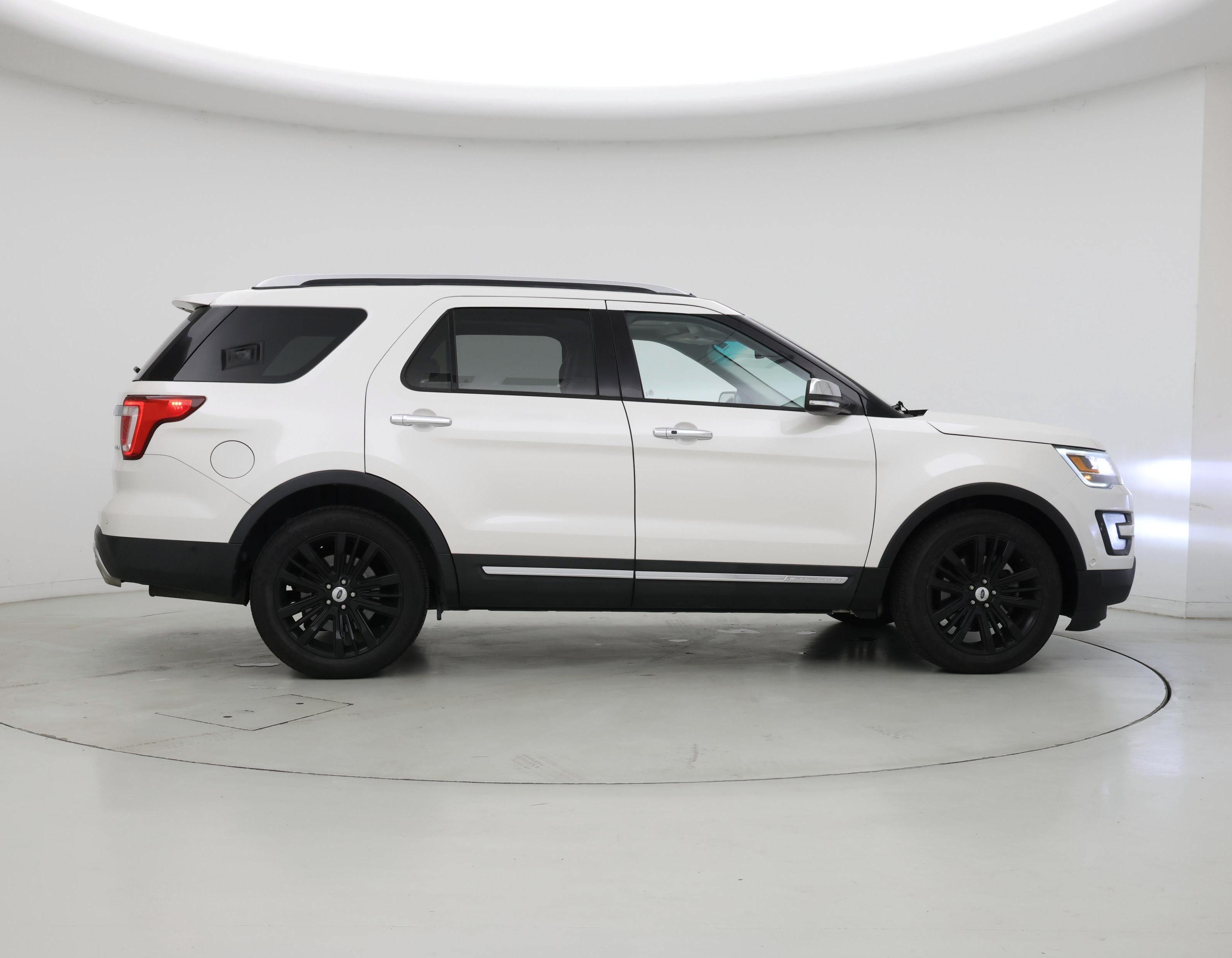 Thumbnail: 2016 Ford Explorer - 7