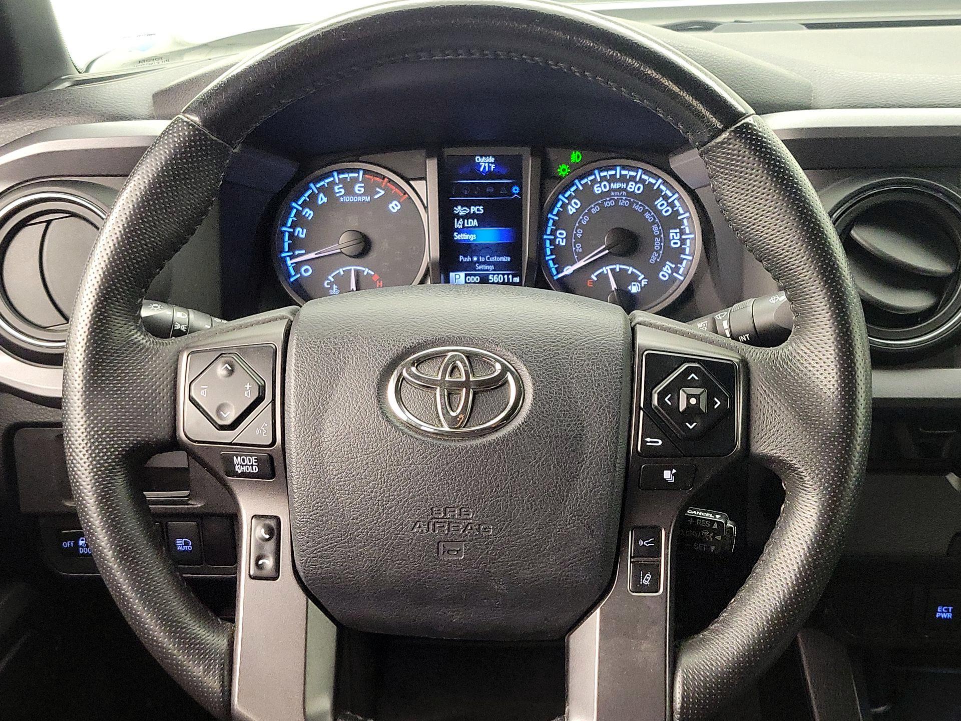 Thumbnail: 2018 Toyota Tacoma - 10