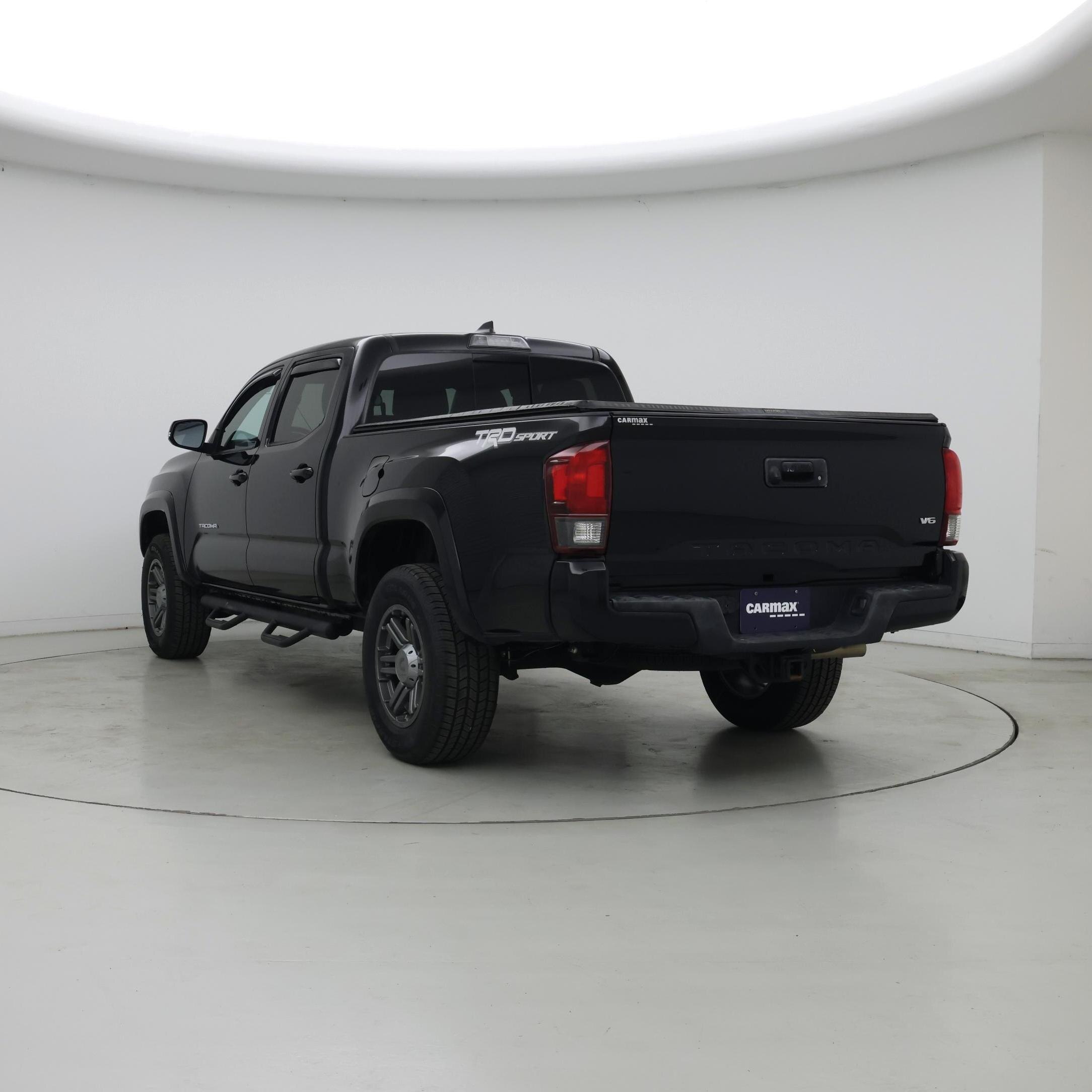 Thumbnail: 2018 Toyota Tacoma - 2