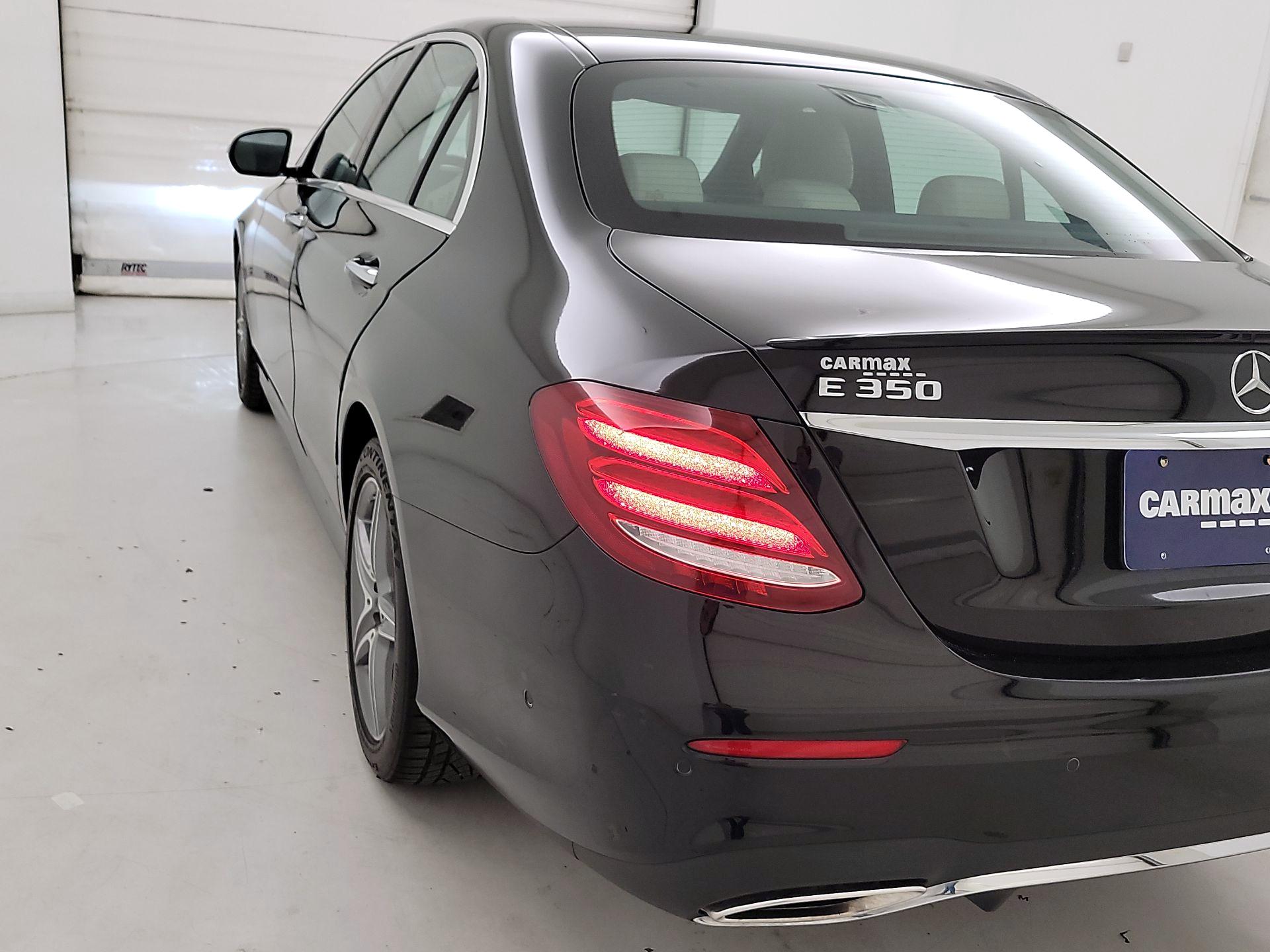 Thumbnail: 2020 Mercedes-Benz E-Class - 7