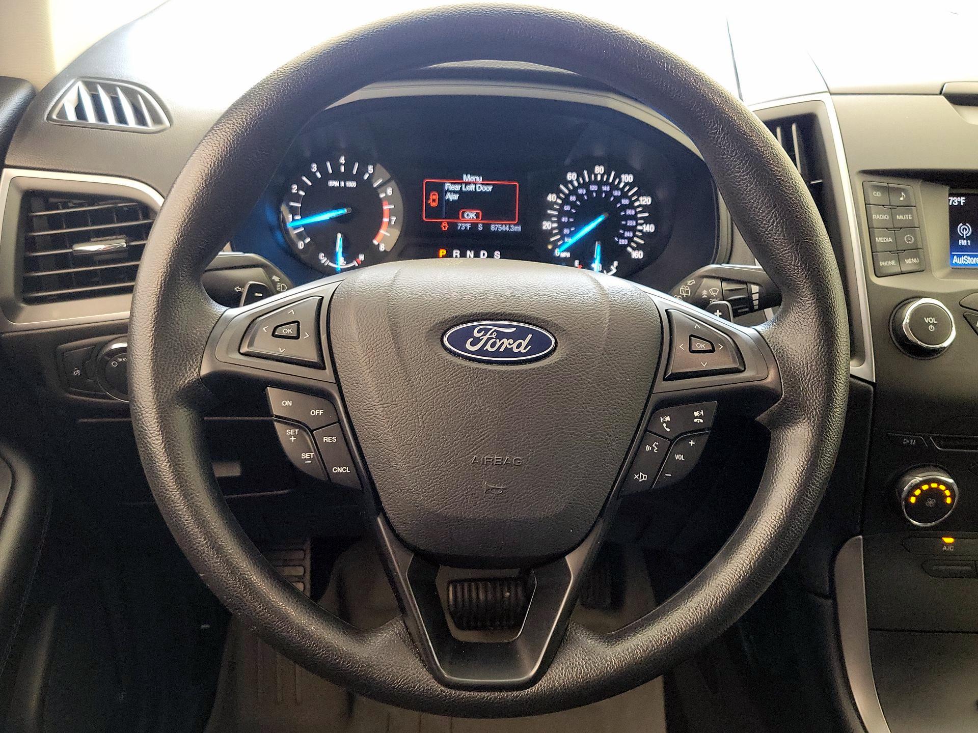 Thumbnail: 2017 Ford Edge - 10