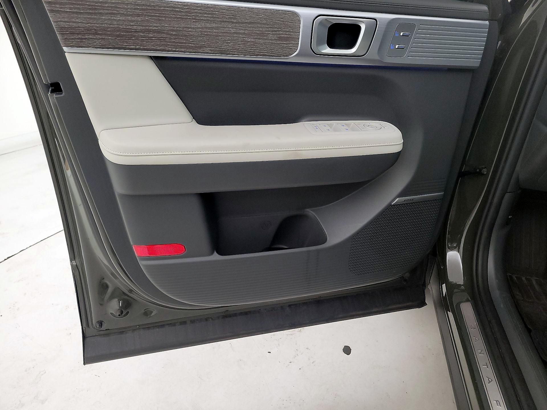 Thumbnail: 2024 Hyundai Santa Fe - 10