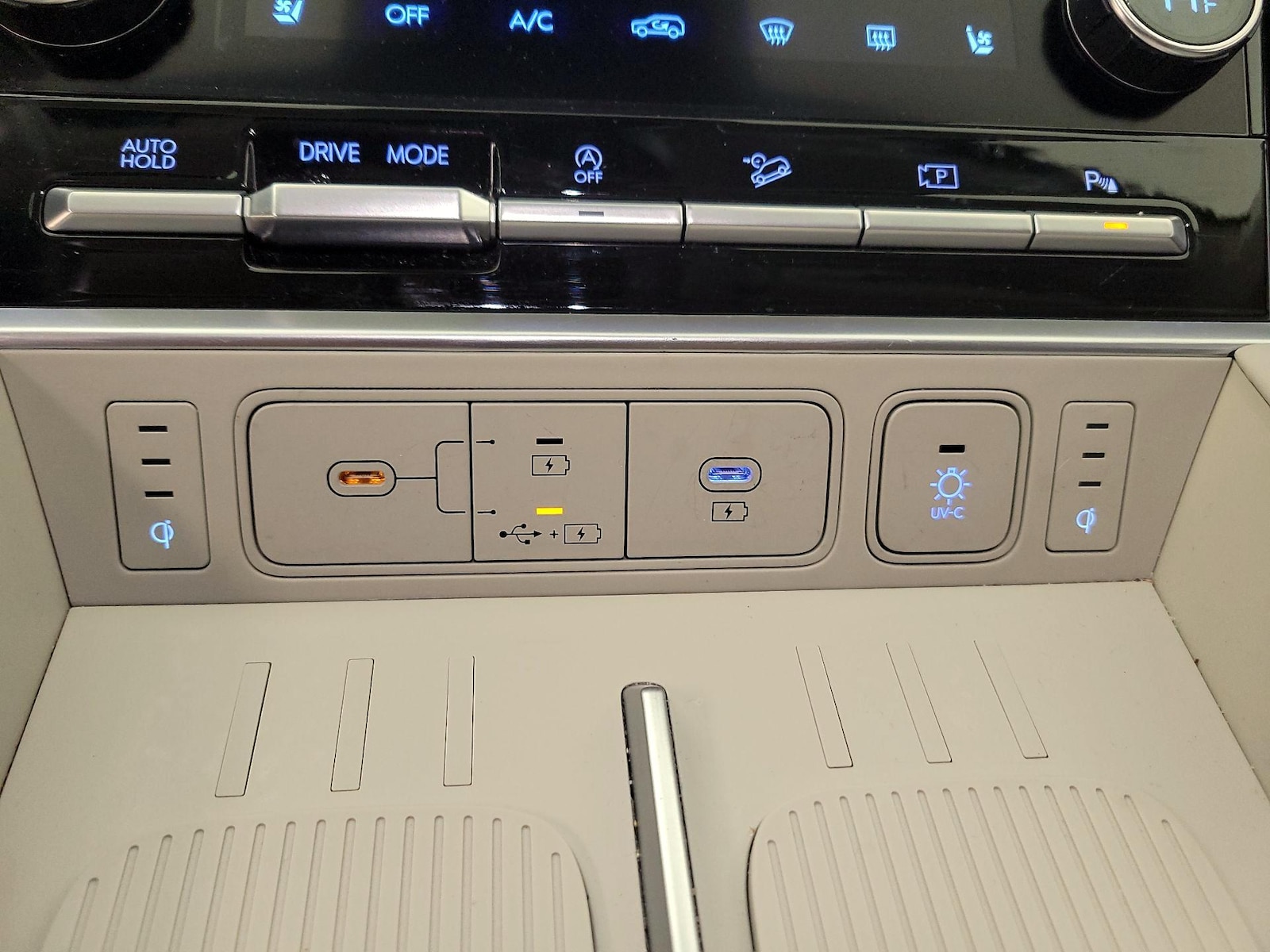 2024 Hyundai Santa Fe Calligraphy - Photo 18