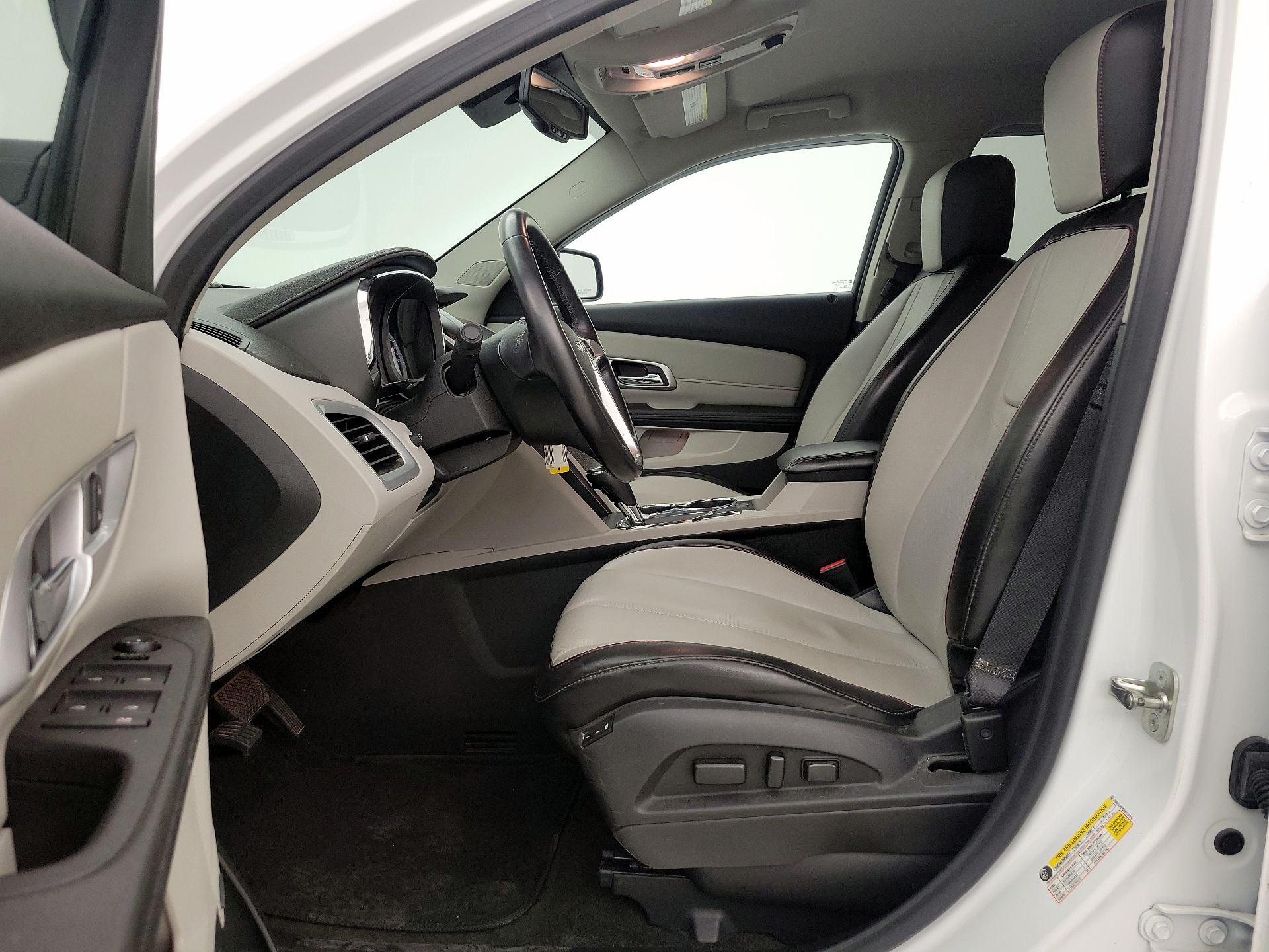 Thumbnail: 2017 GMC Terrain - 11