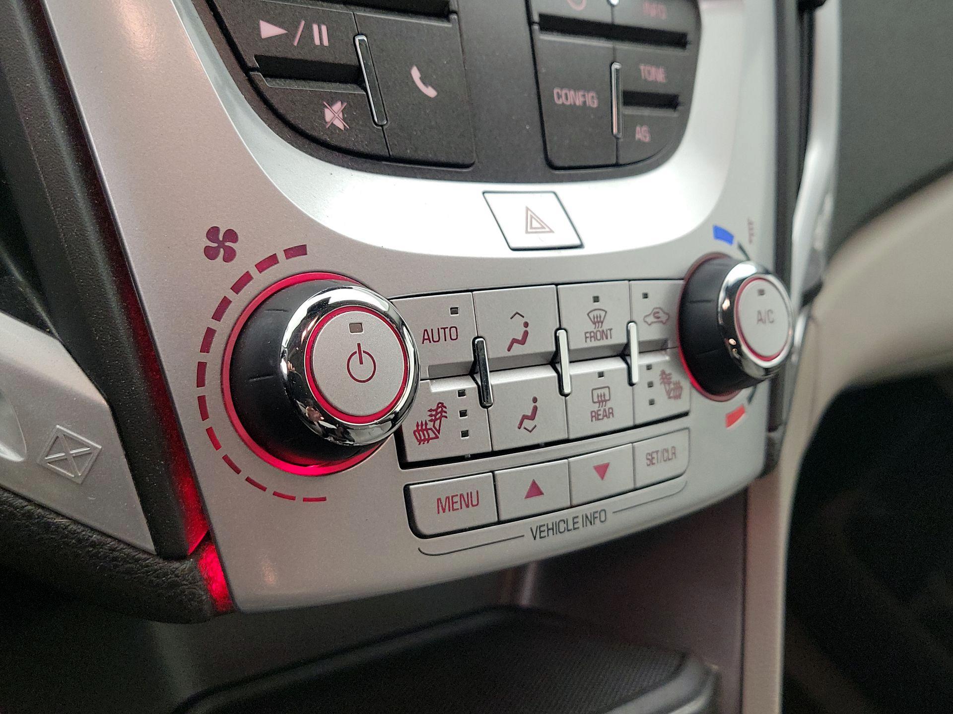 Thumbnail: 2017 GMC Terrain - 16