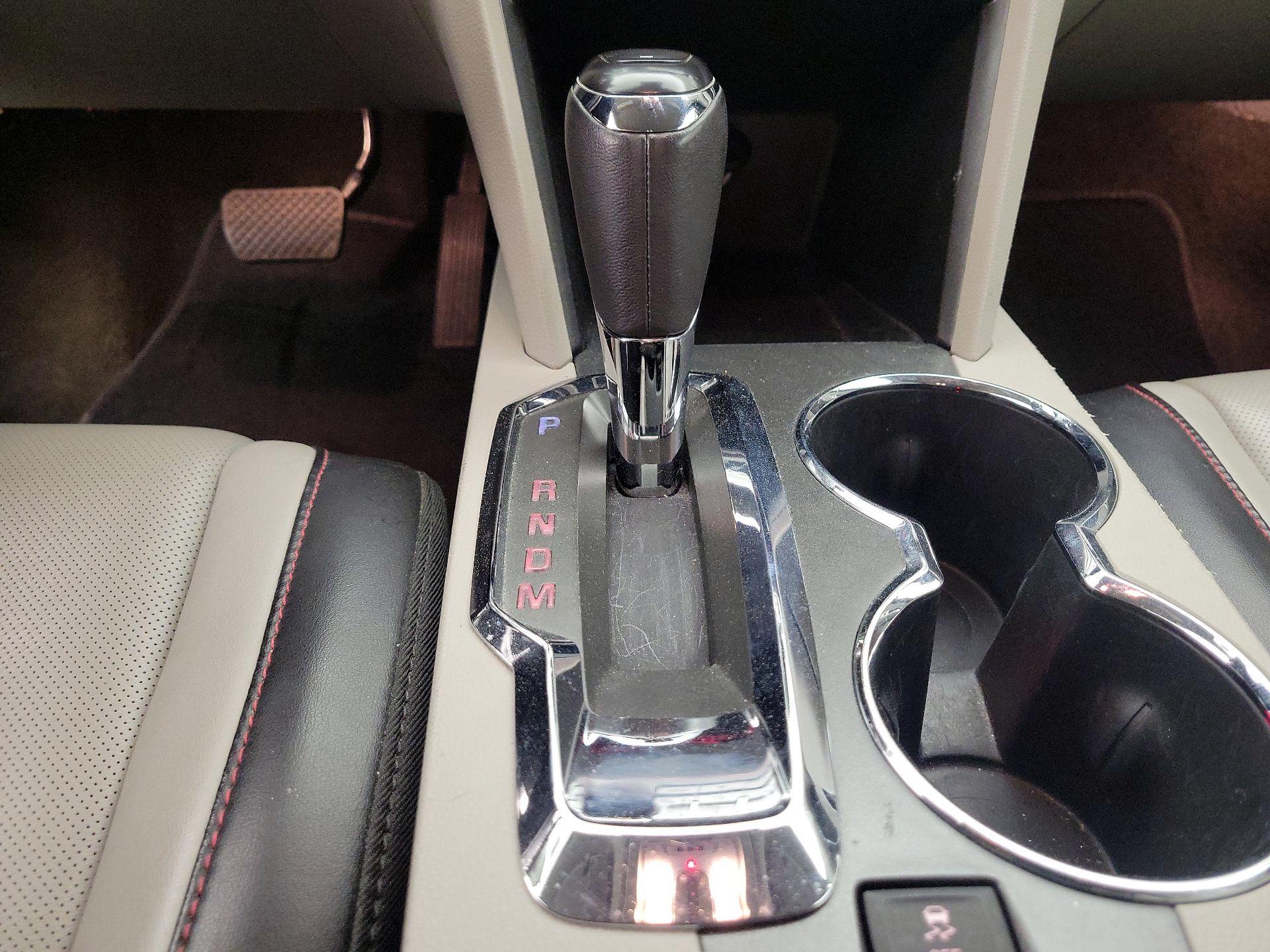 Thumbnail: 2017 GMC Terrain - 17