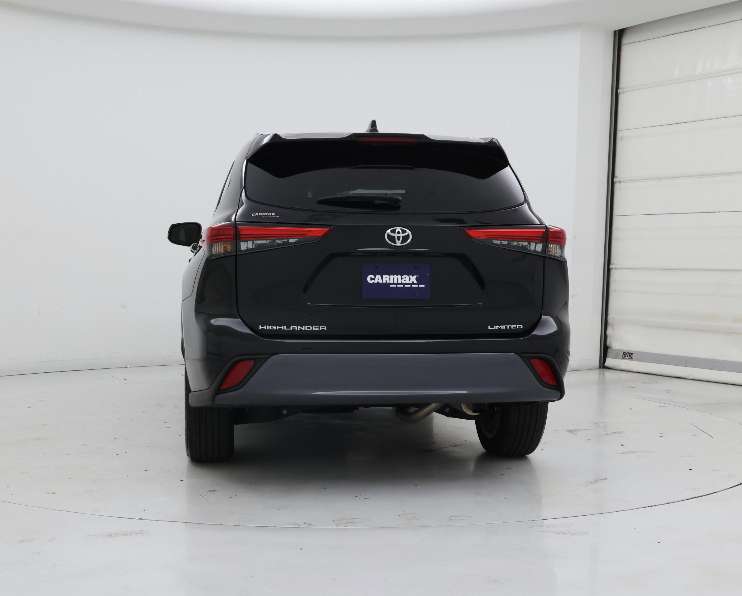 Thumbnail: 2023 Toyota Highlander - 6