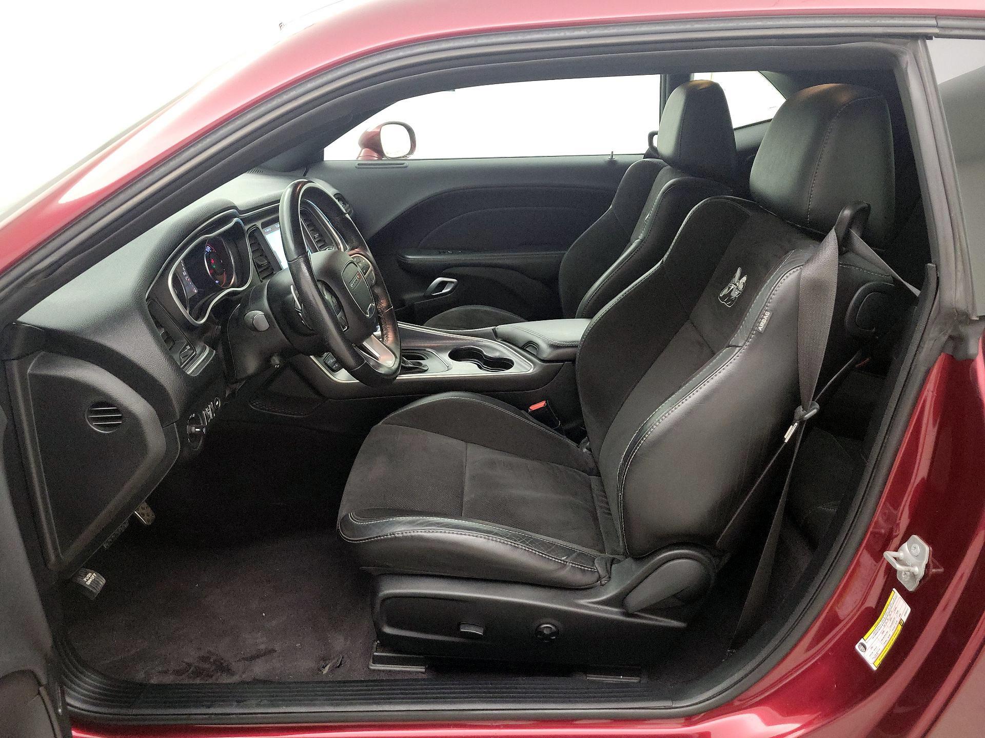 Thumbnail: 2018 Dodge Challenger - 11