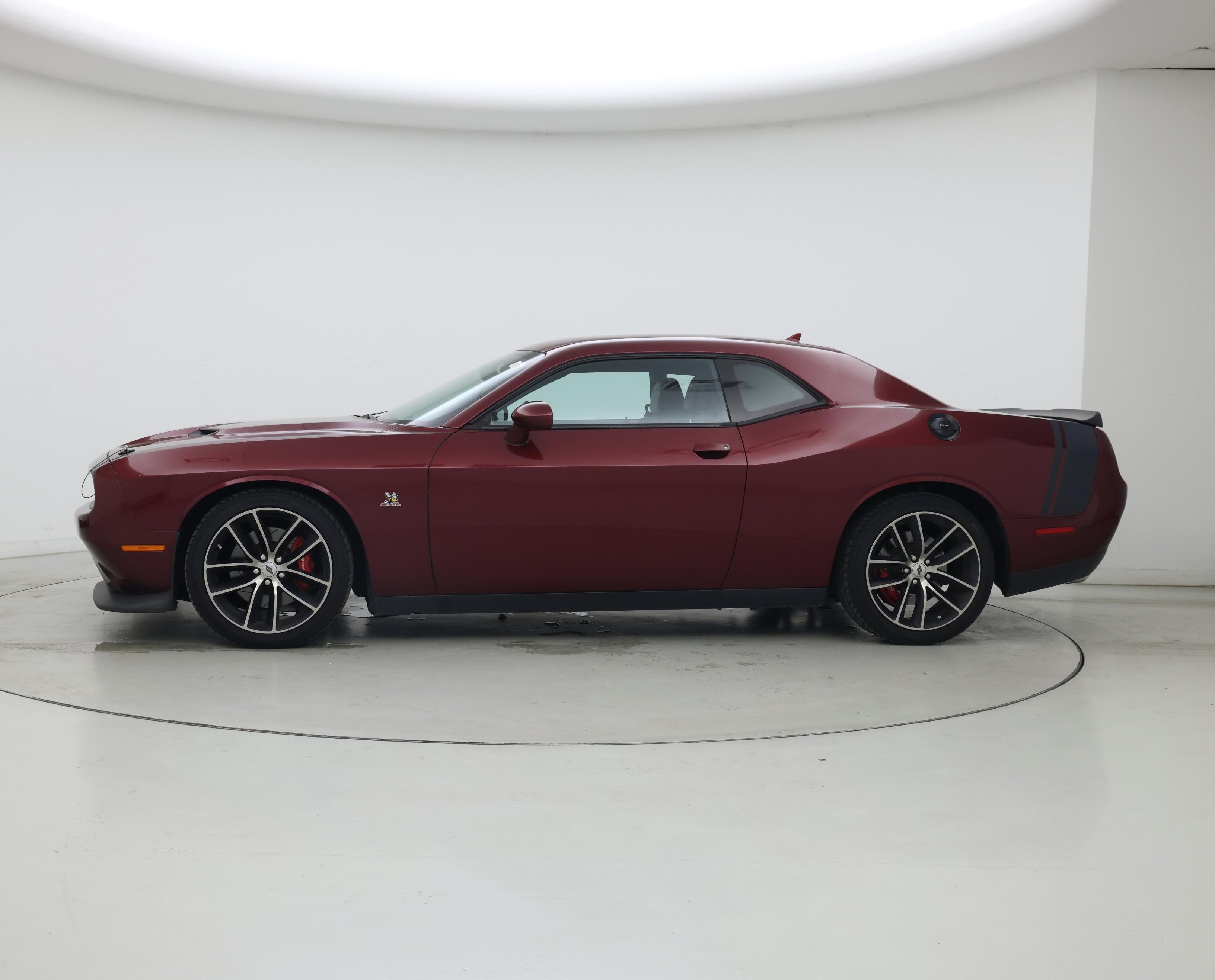 Thumbnail: 2018 Dodge Challenger - 3