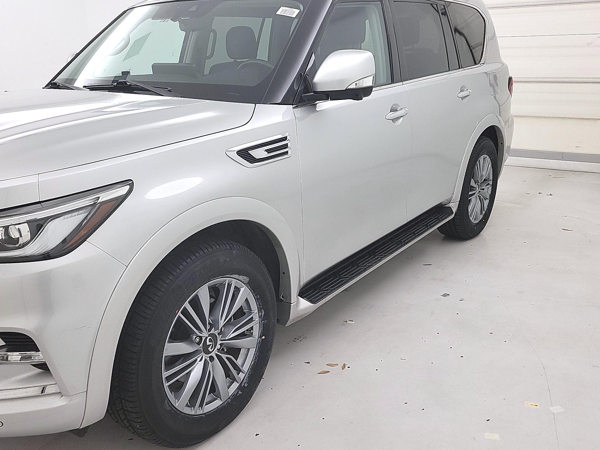 Thumbnail: 2023 INFINITI QX80 - 3