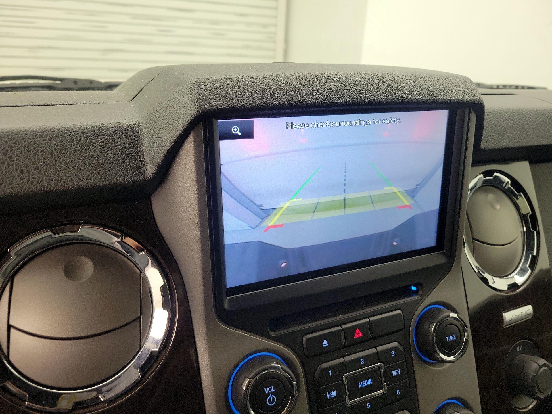 Thumbnail: 2016 Ford F-350 - 15