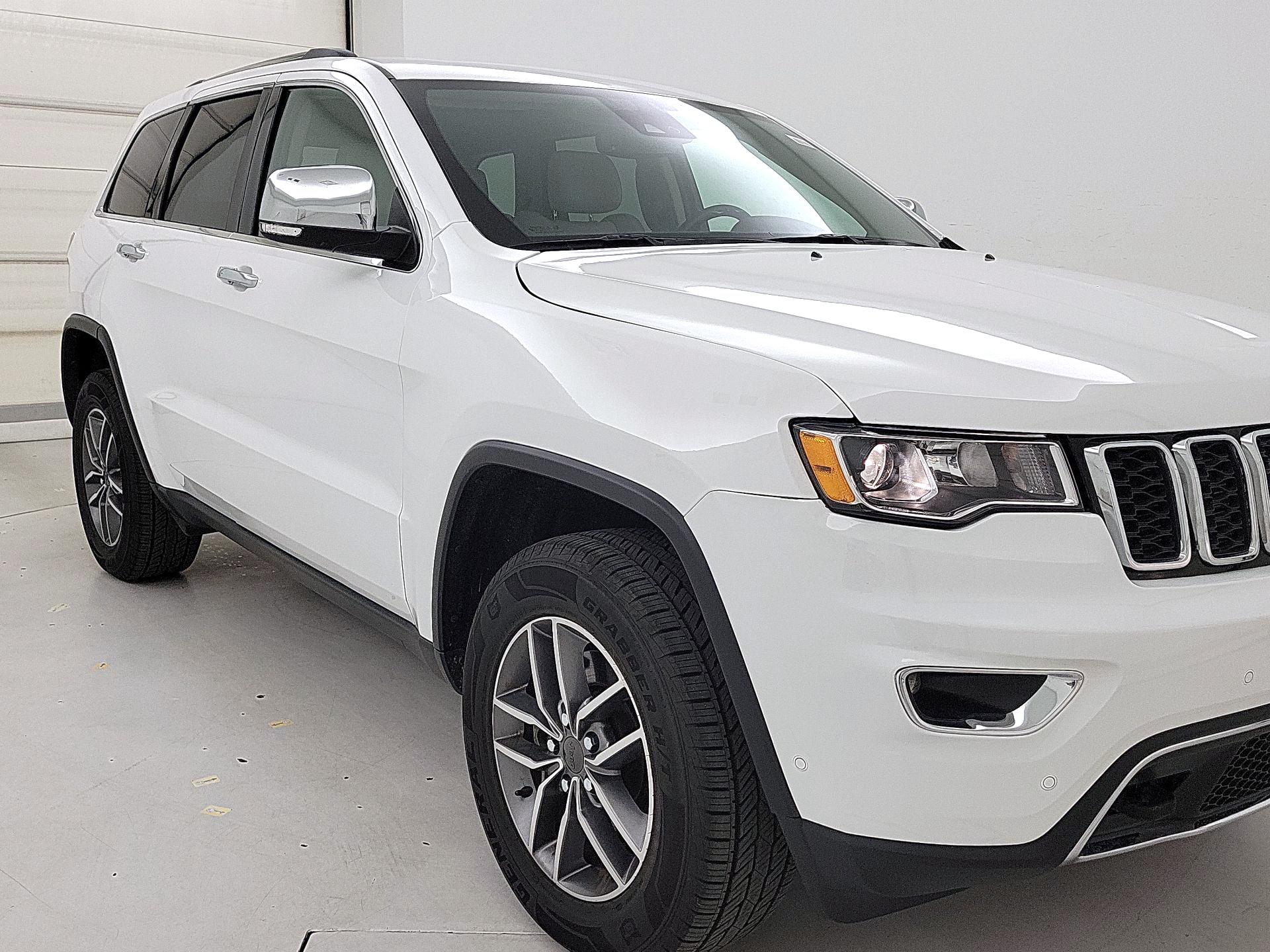 Thumbnail: 2021 Jeep Grand Cherokee - 1