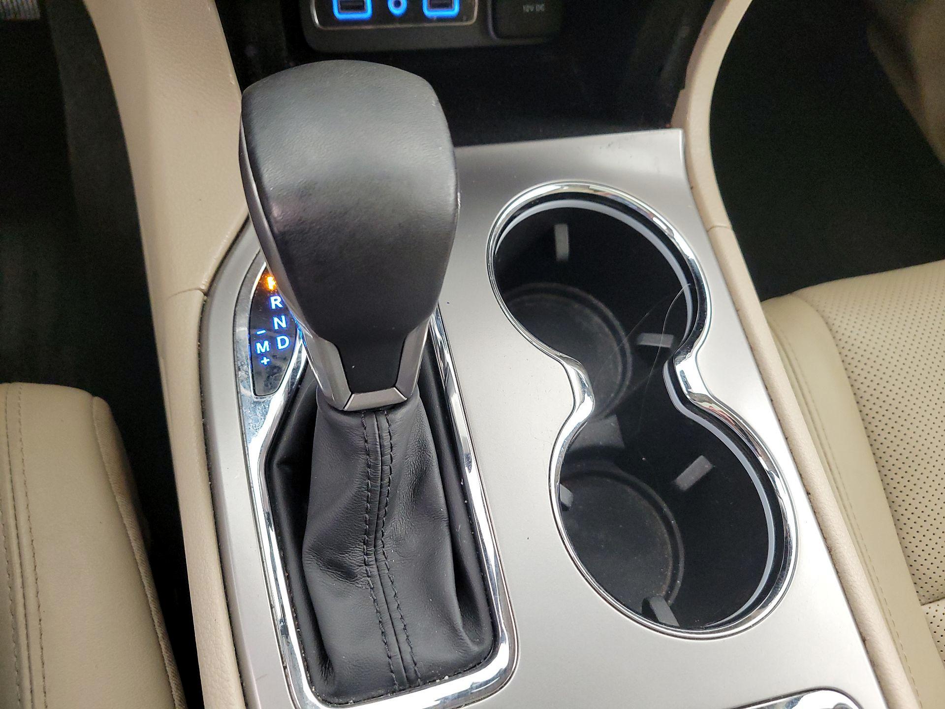 Thumbnail: 2021 Jeep Grand Cherokee - 16