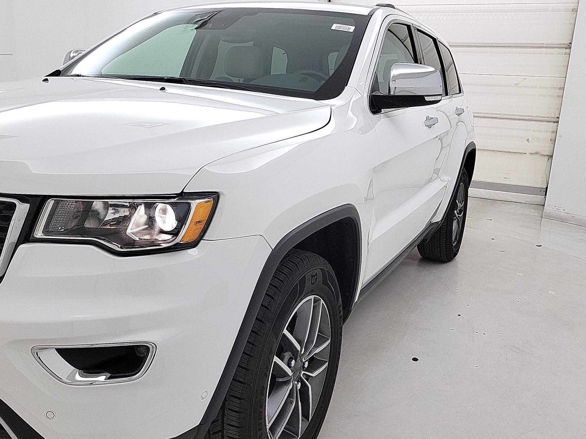 Thumbnail: 2021 Jeep Grand Cherokee - 3