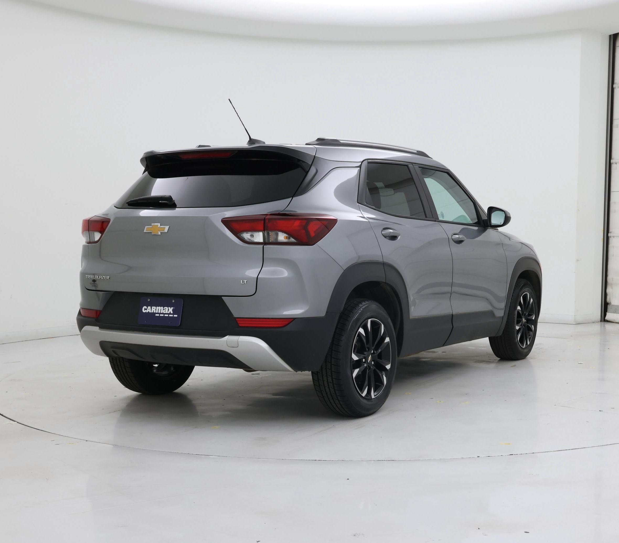 Thumbnail: 2023 Chevrolet TrailBlazer - 8