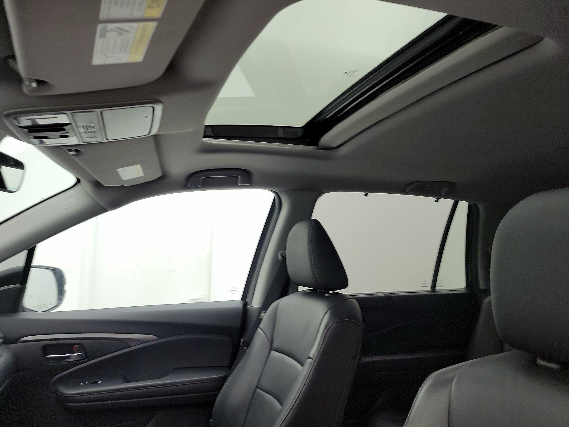 Thumbnail: 2021 Honda Pilot - 19