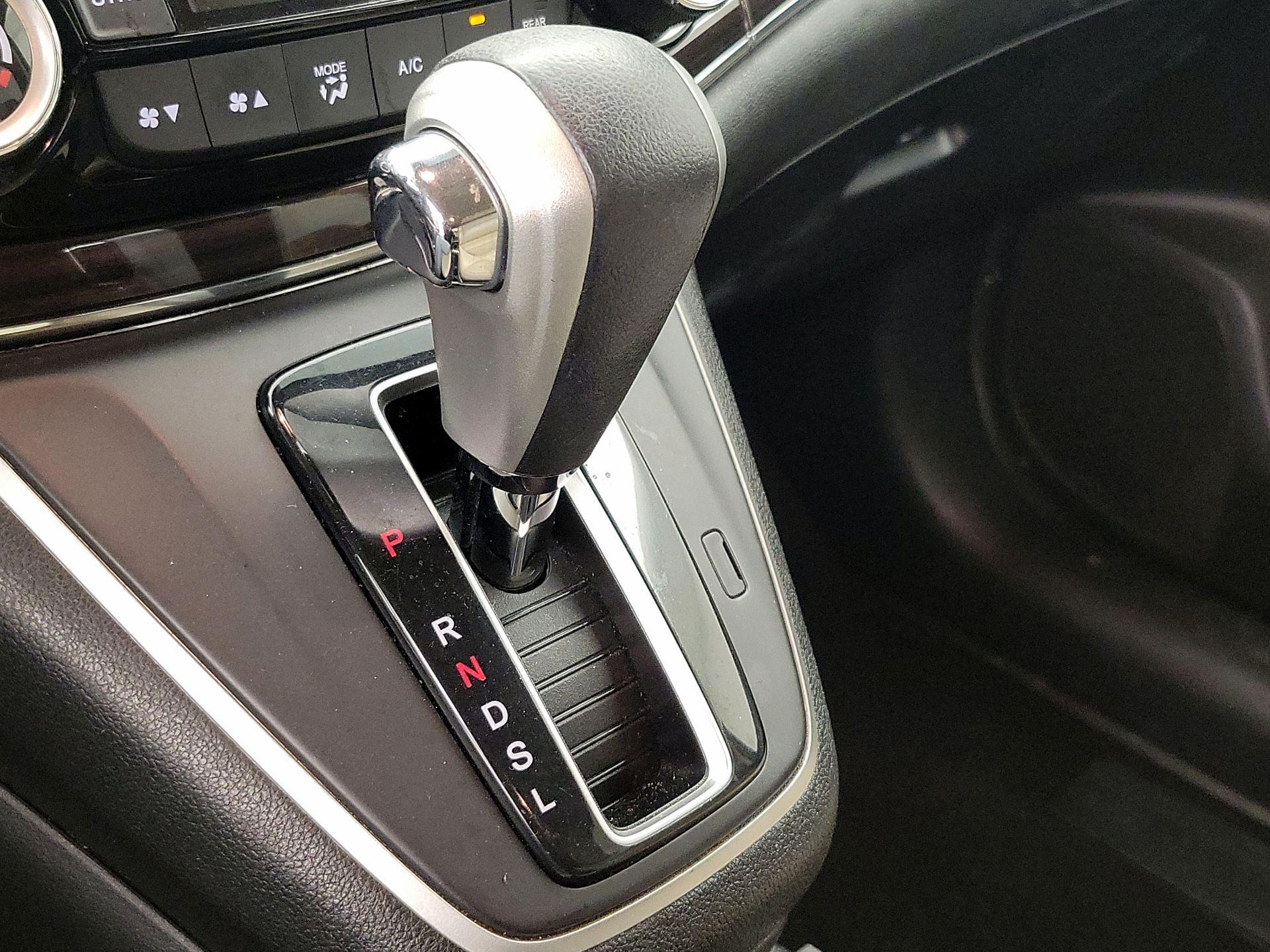 Thumbnail: 2015 Honda CR-V - 18