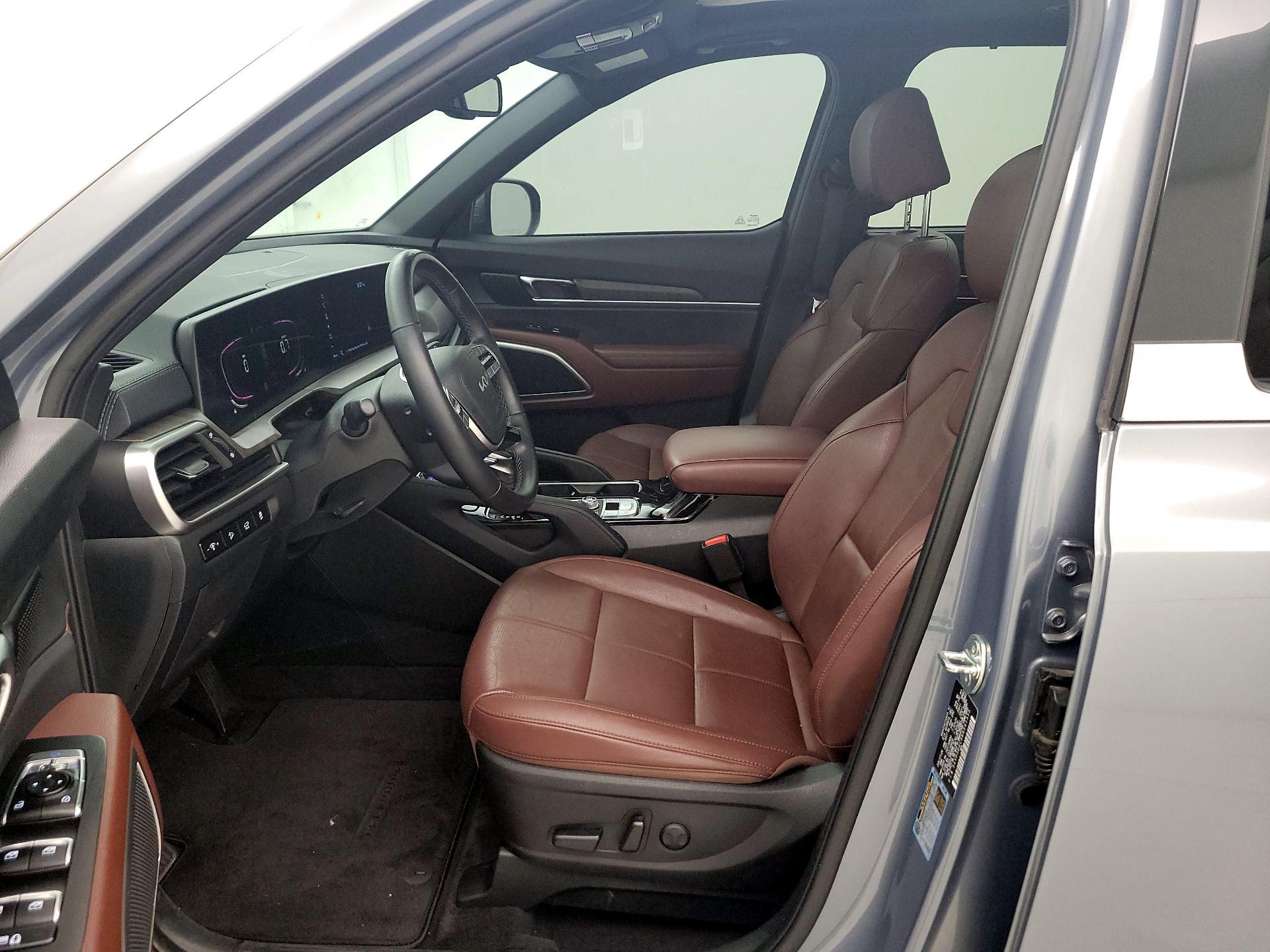 Thumbnail: 2024 Kia Telluride - 11