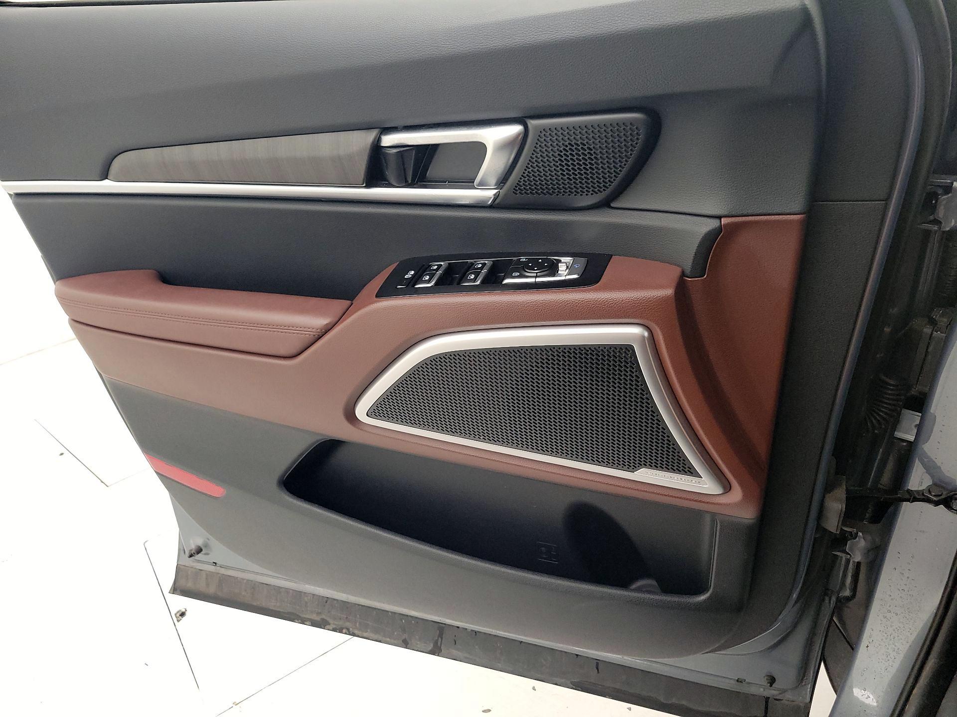 Thumbnail: 2024 Kia Telluride - 12