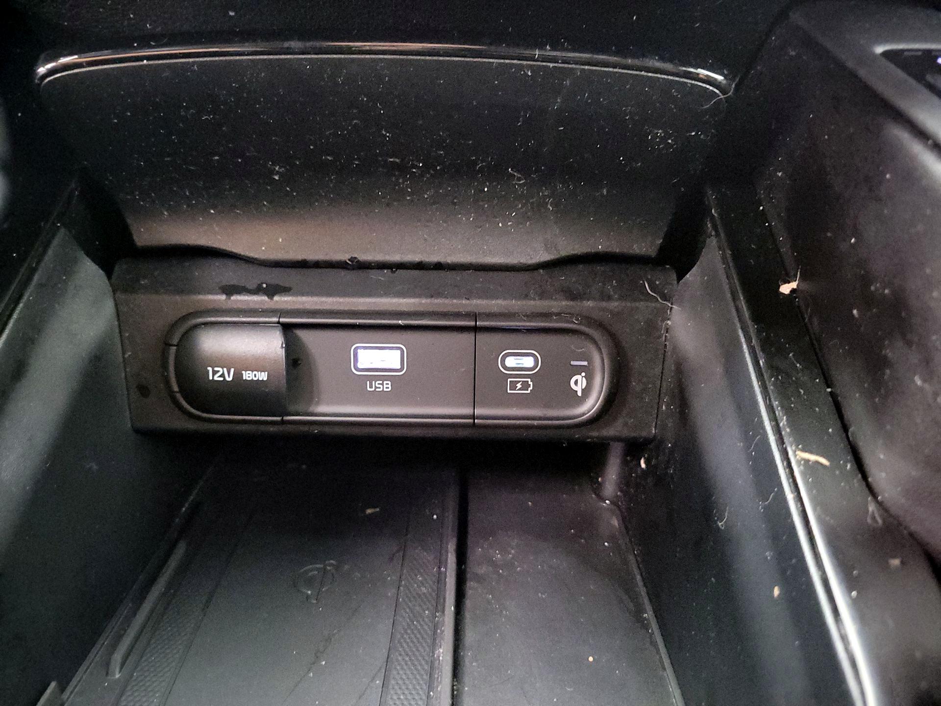 Thumbnail: 2024 Kia Telluride - 19