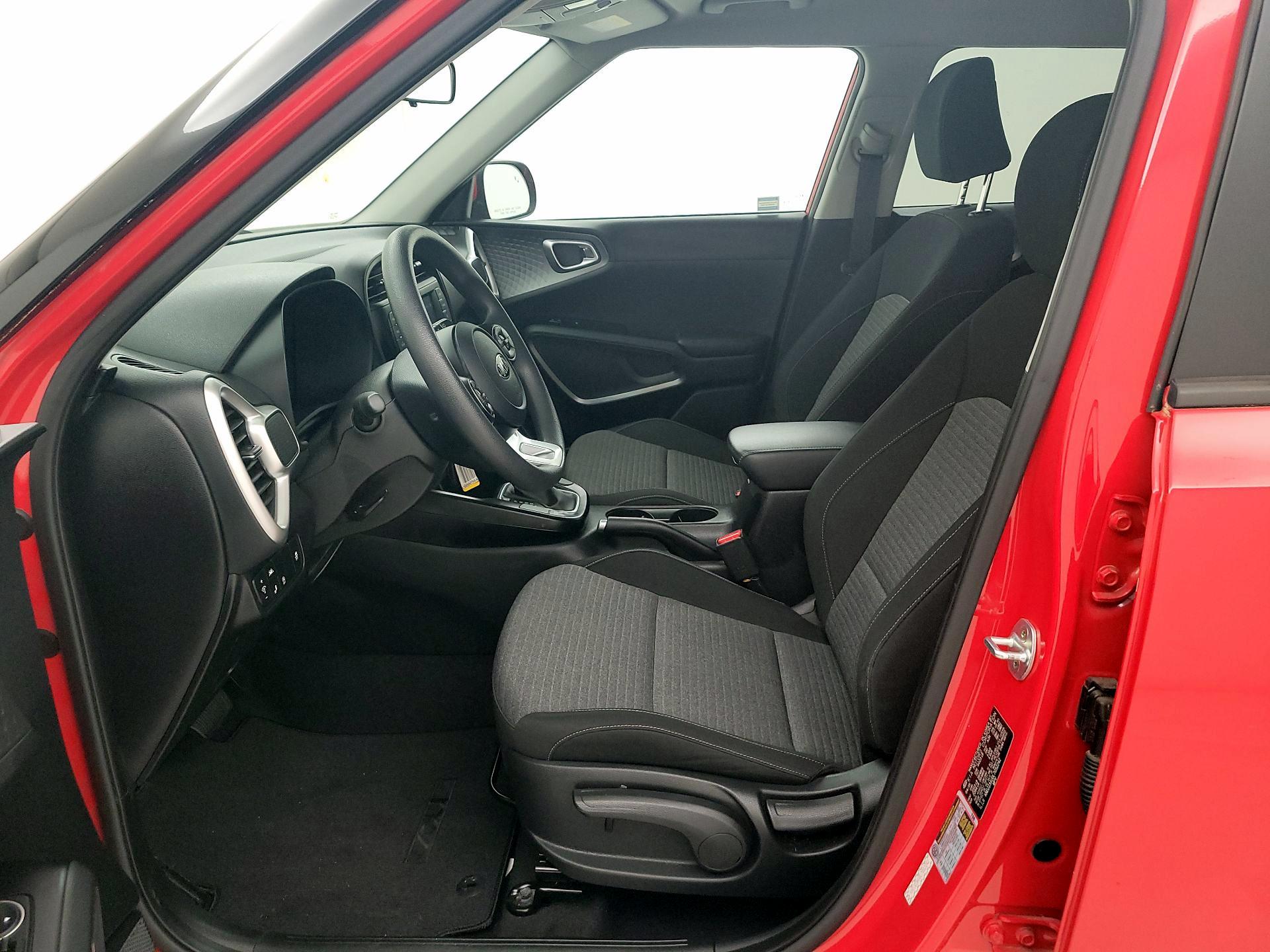 Thumbnail: 2020 Kia Soul - 11