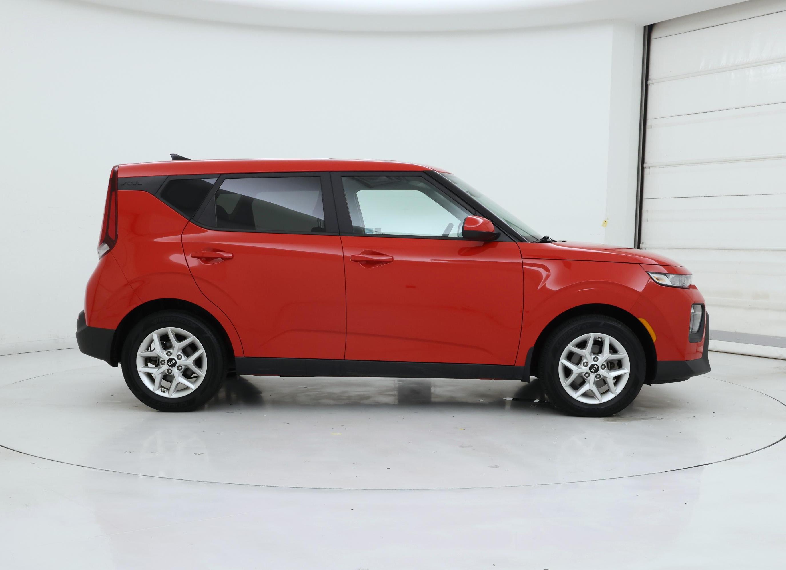 Thumbnail: 2020 Kia Soul - 7