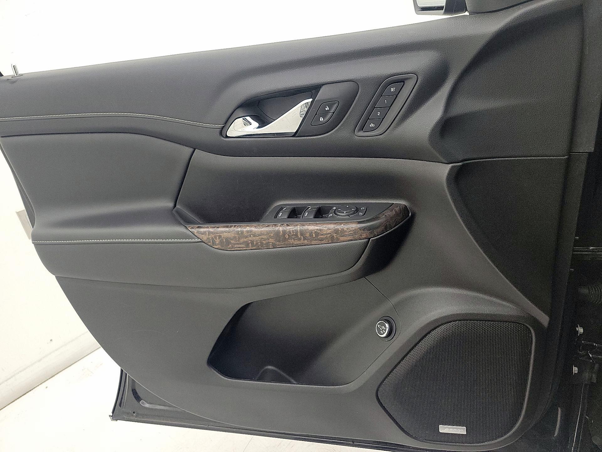 Thumbnail: 2023 GMC Acadia - 12