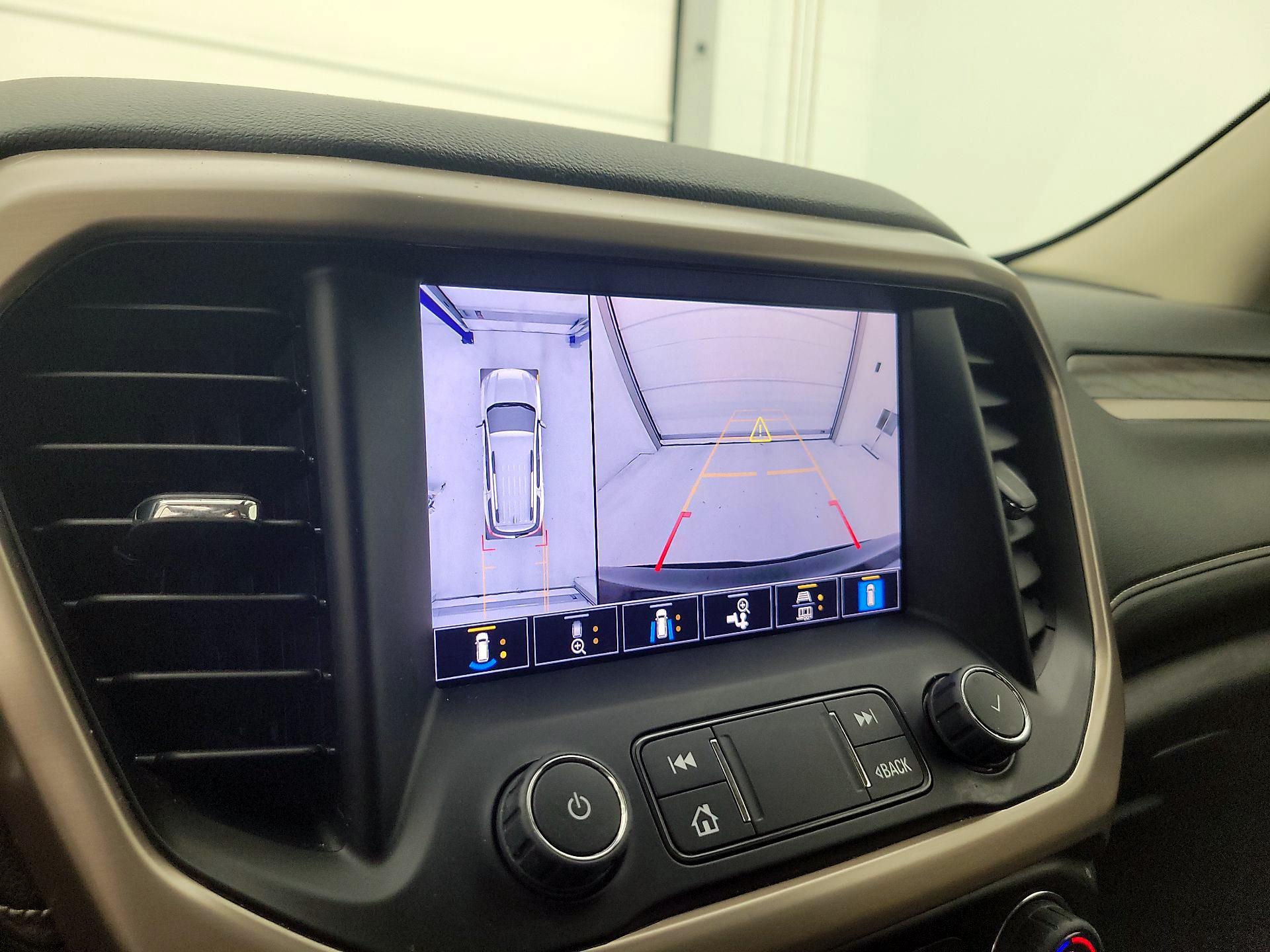 Thumbnail: 2023 GMC Acadia - 14