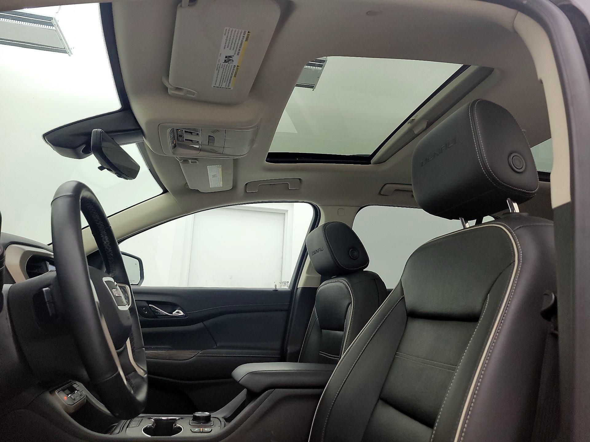 Thumbnail: 2023 GMC Acadia - 19