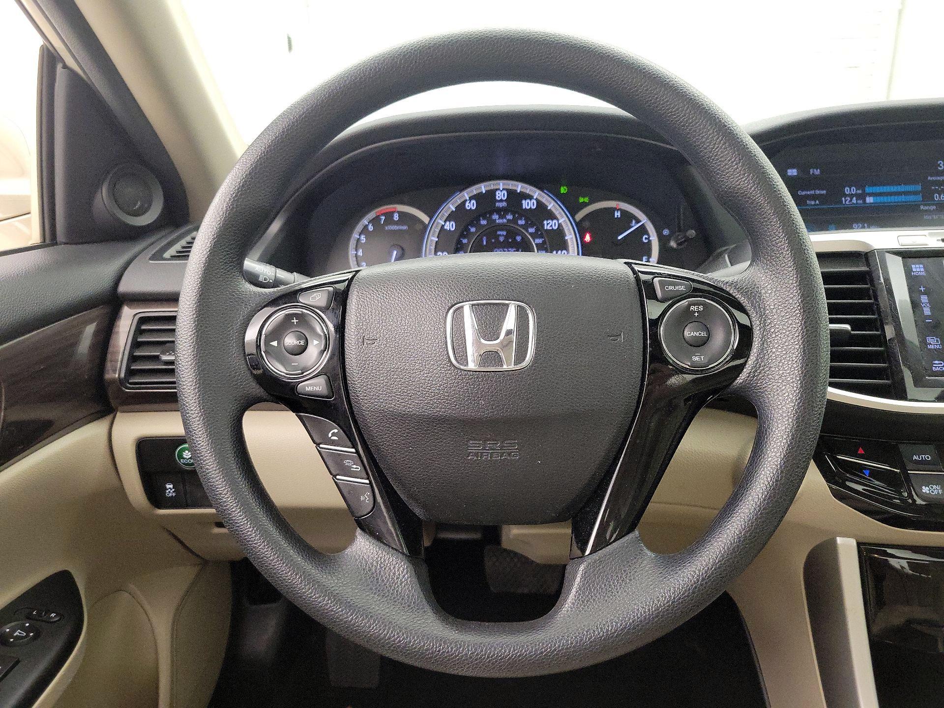 Thumbnail: 2016 Honda Accord - 10