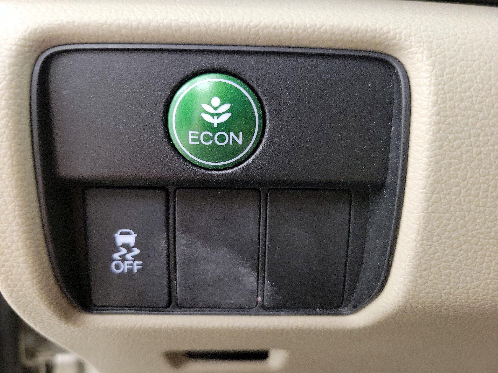 Thumbnail: 2016 Honda Accord - 13