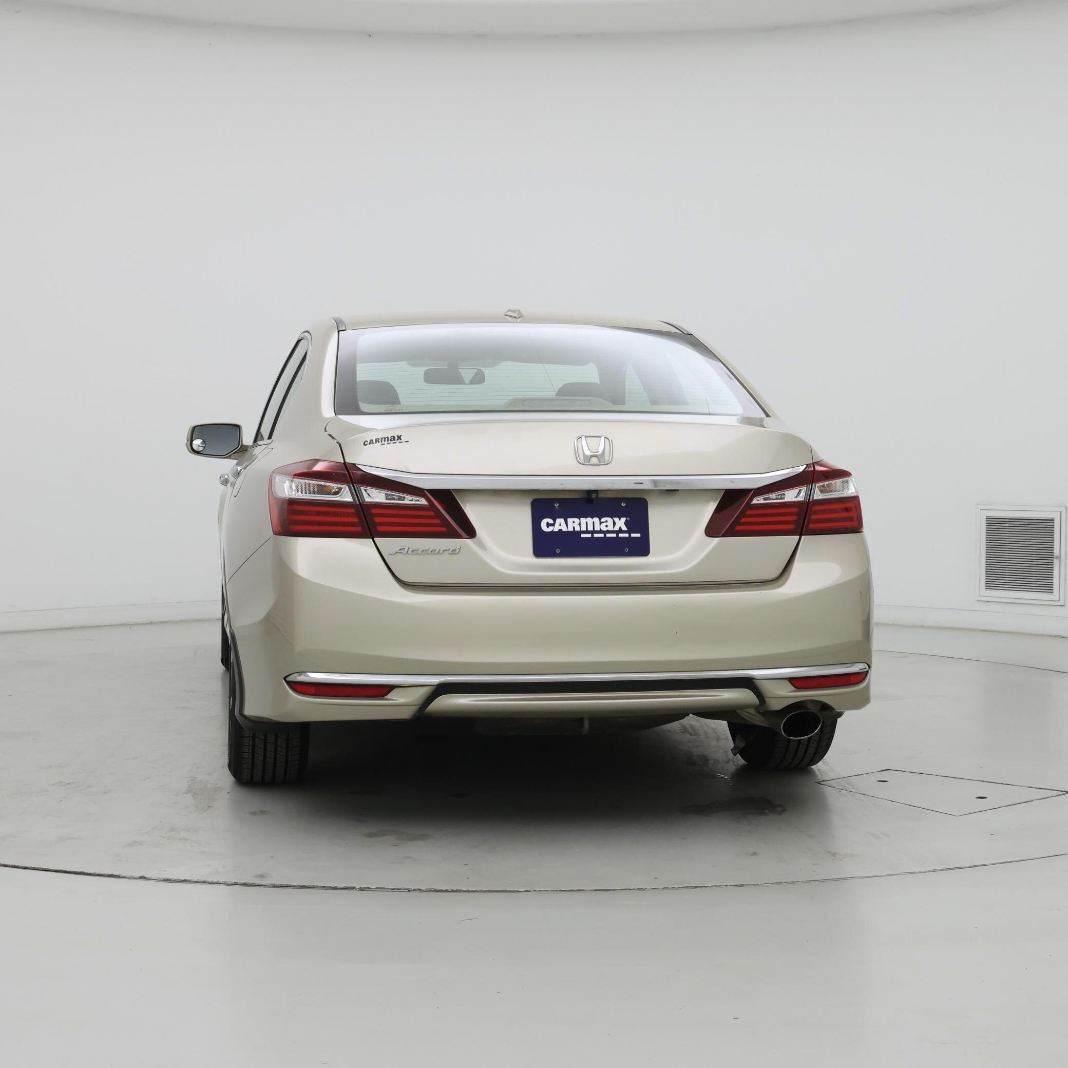 Thumbnail: 2016 Honda Accord - 6