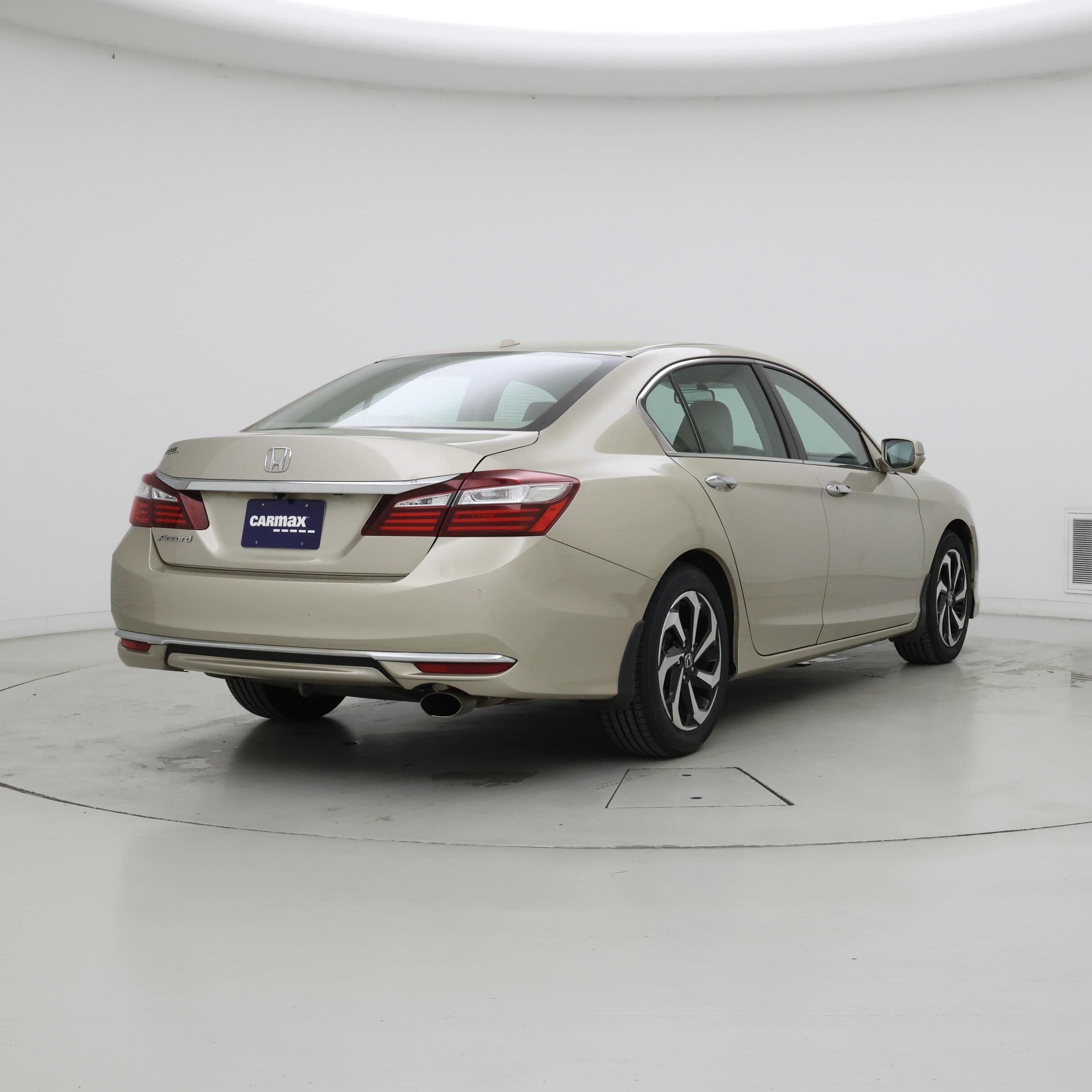 Thumbnail: 2016 Honda Accord - 8