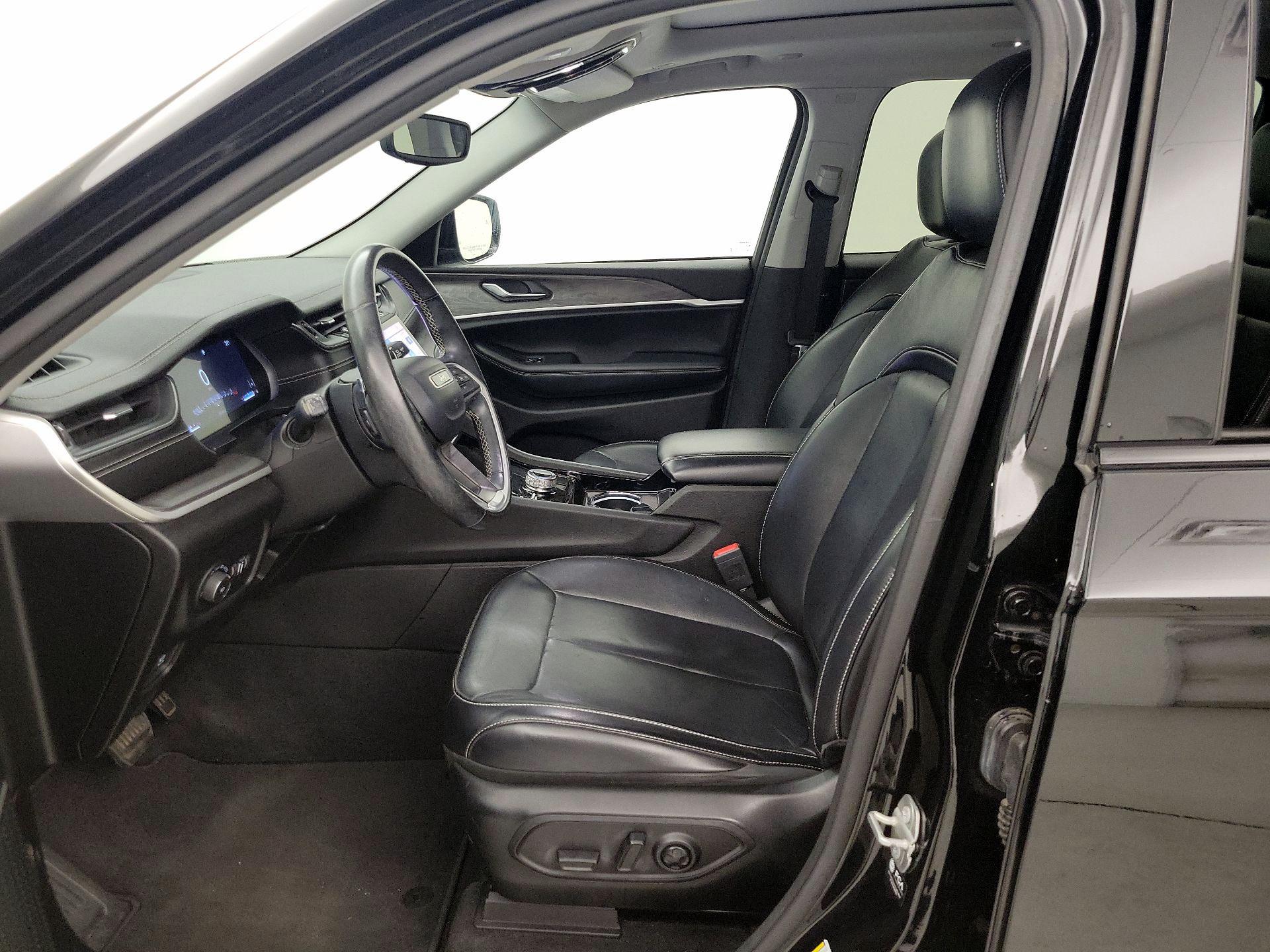 Thumbnail: 2021 Jeep Grand Cherokee L - 11