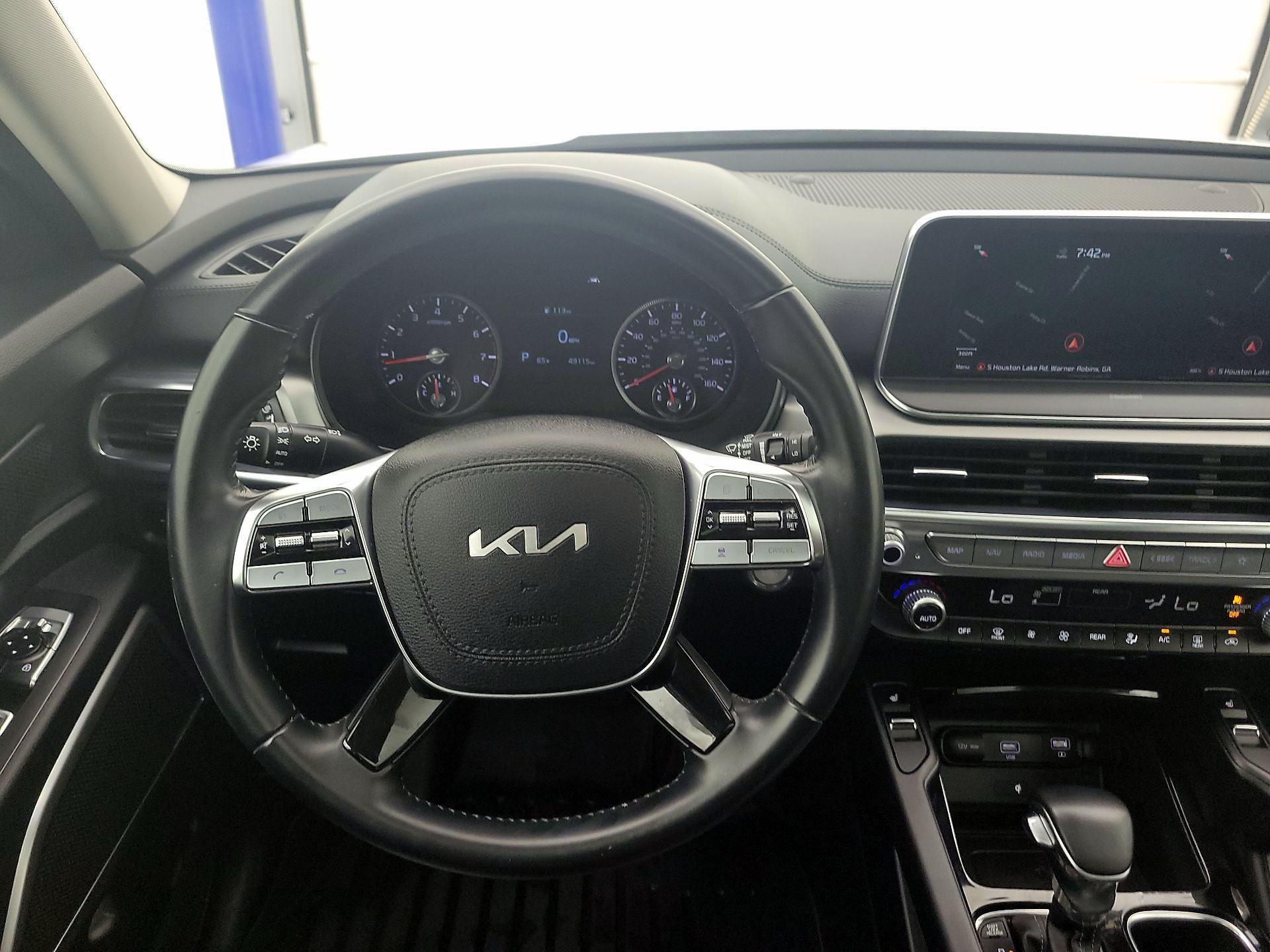 Thumbnail: 2022 Kia Telluride - 10