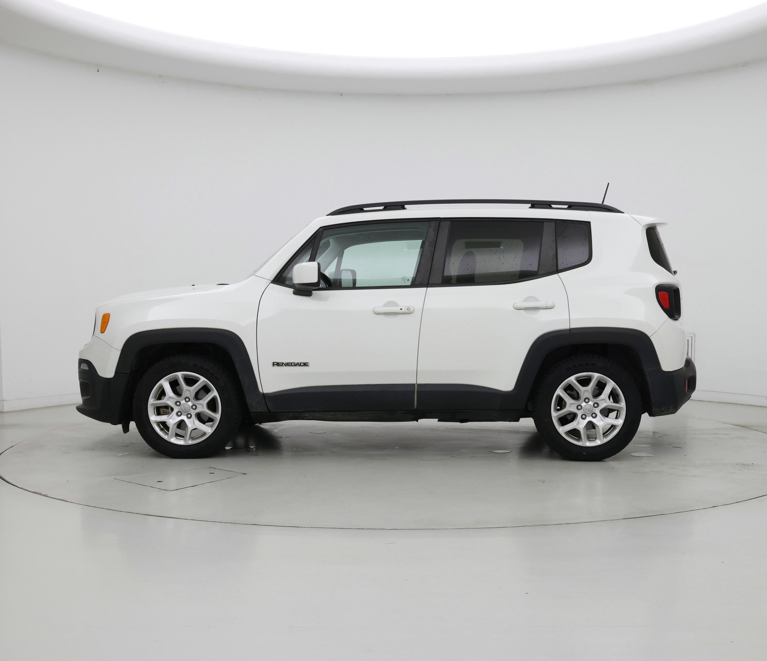 Thumbnail: 2018 Jeep Renegade - 3