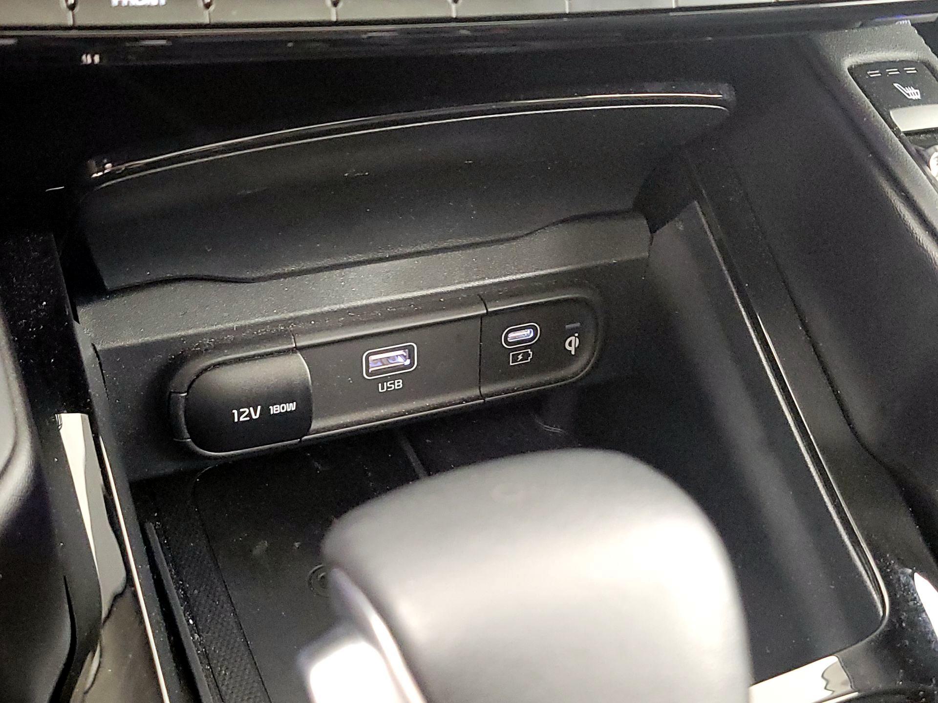 Thumbnail: 2024 Kia Telluride - 19