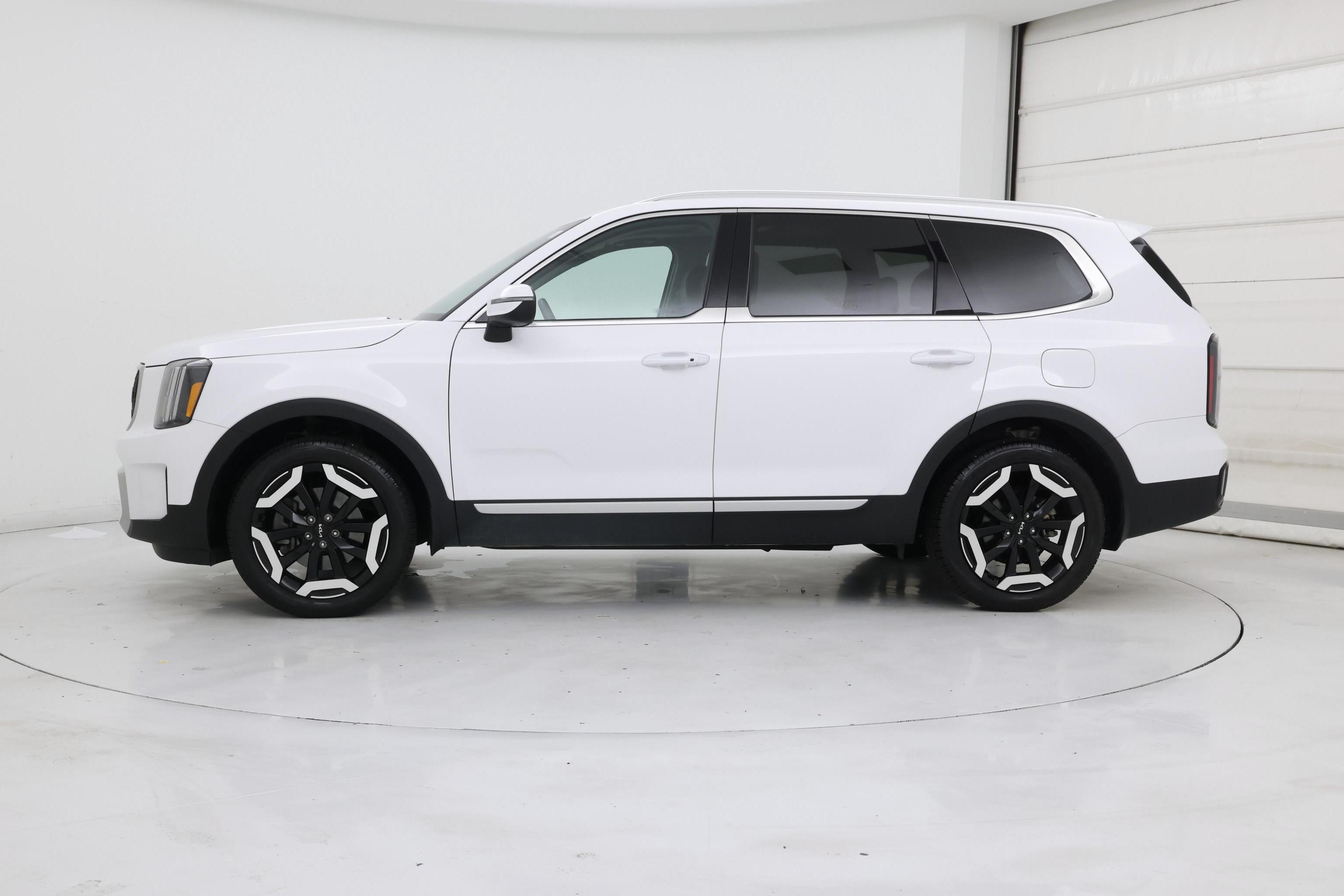 Thumbnail: 2024 Kia Telluride - 3