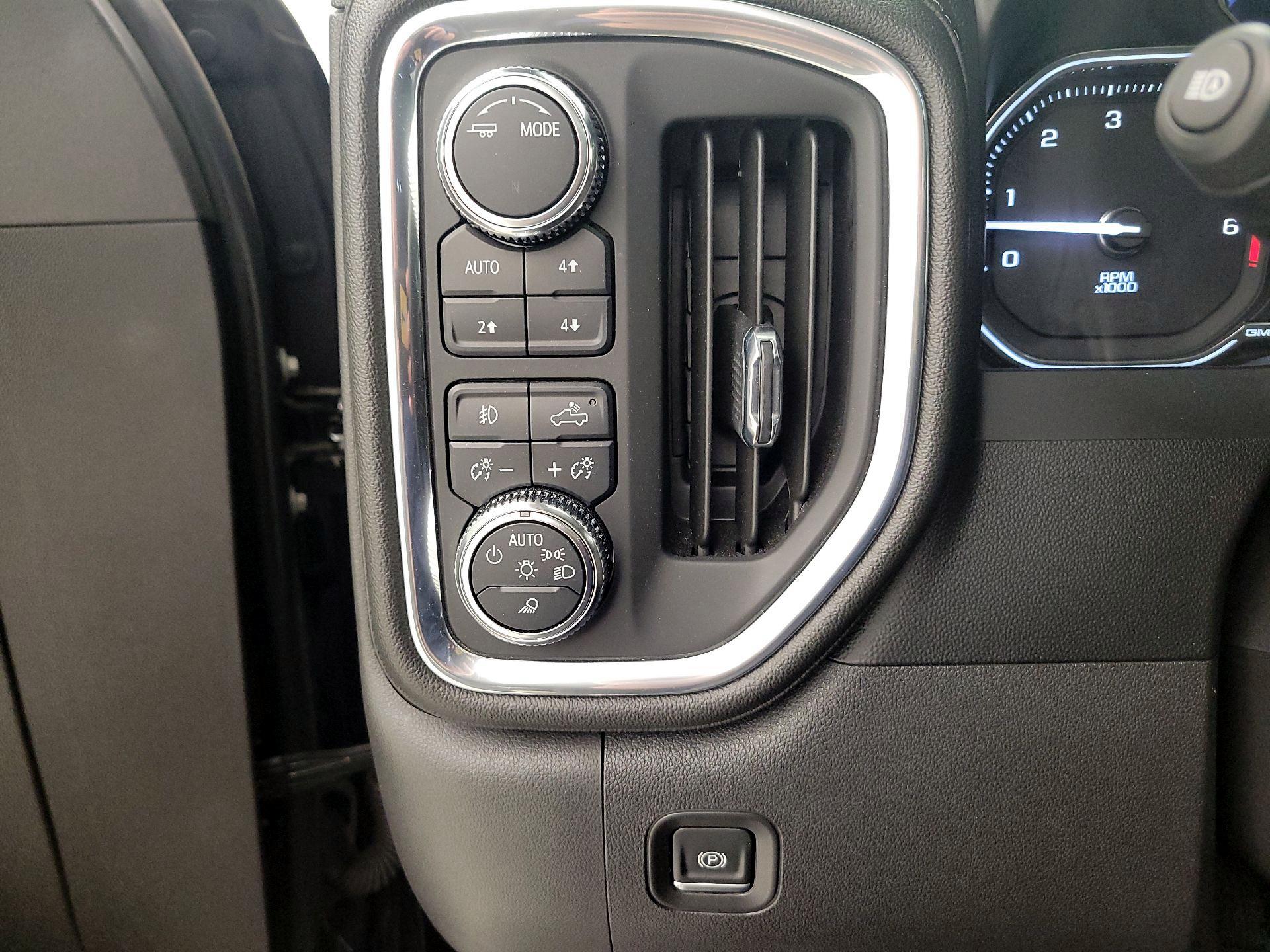 Thumbnail: 2021 GMC Sierra 1500 - 11