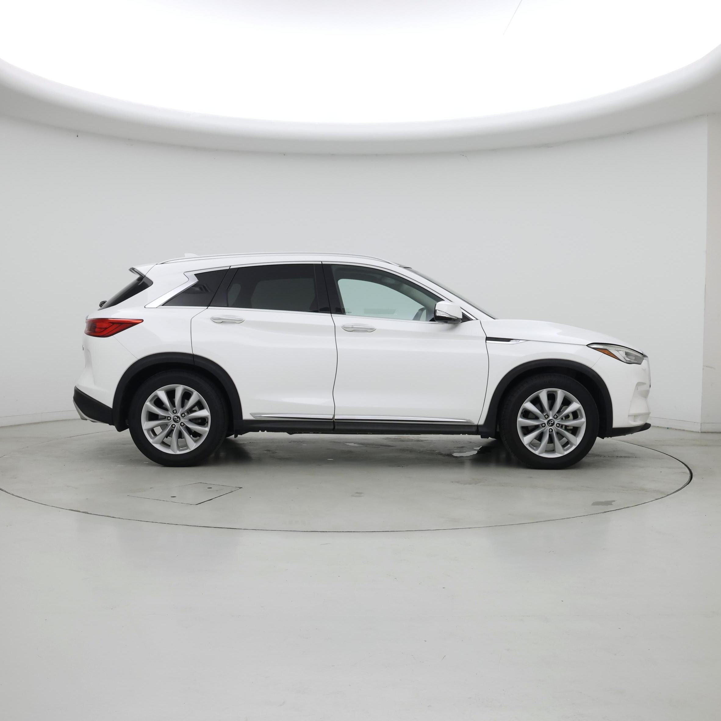 Thumbnail: 2019 INFINITI QX50 - 7