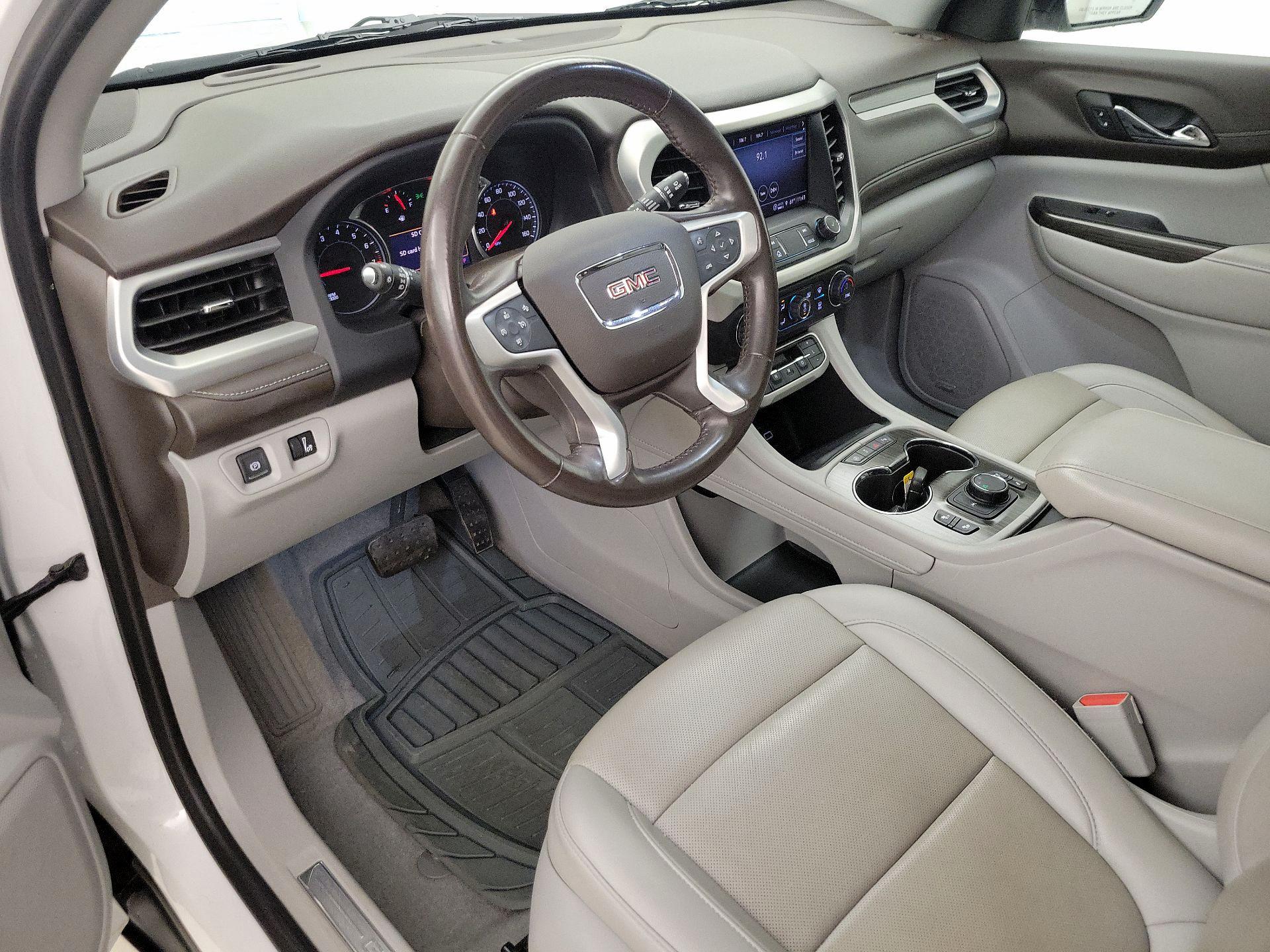 Thumbnail: 2022 GMC Acadia - 11