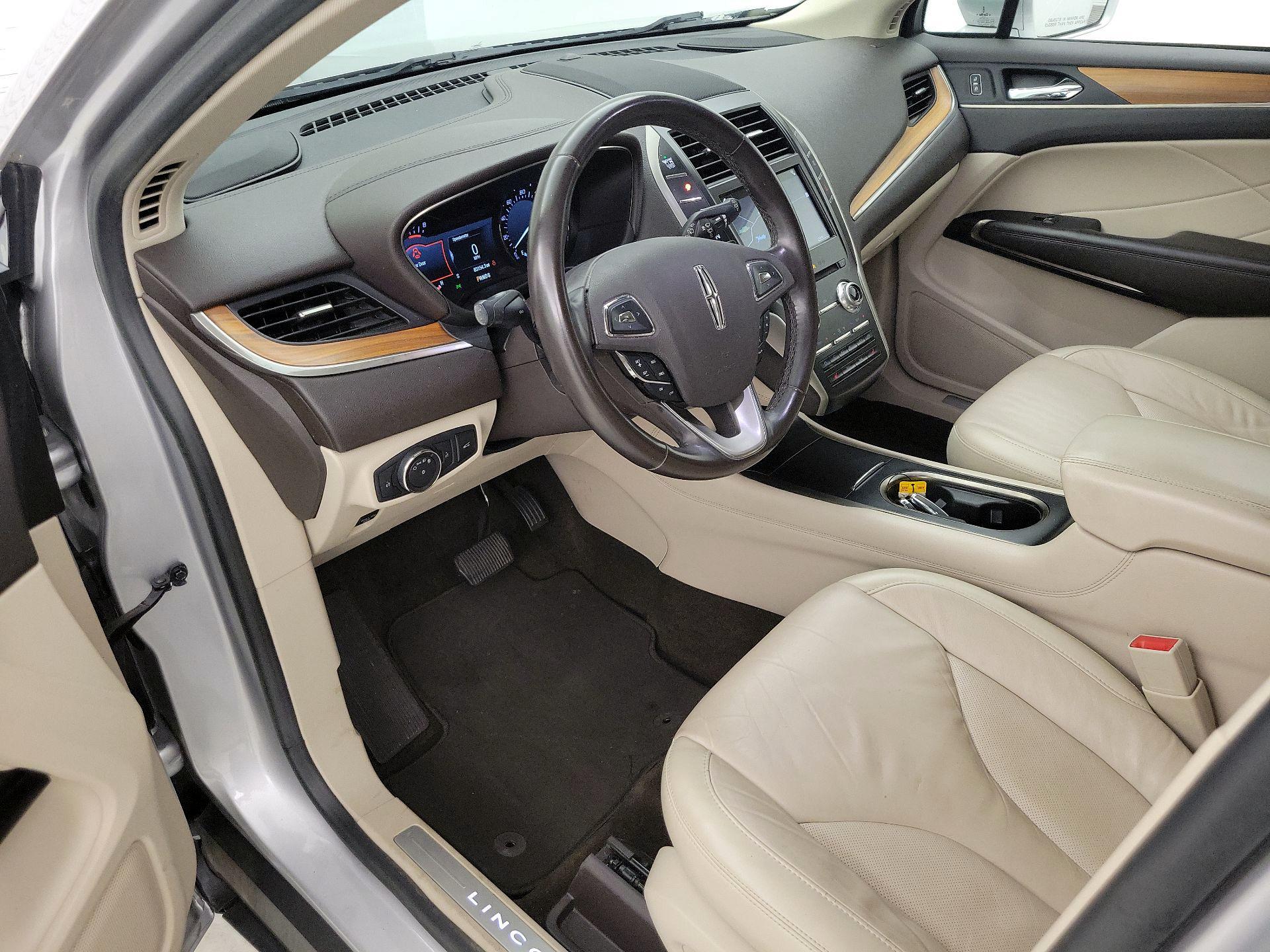 Thumbnail: 2019 Lincoln MKC - 11