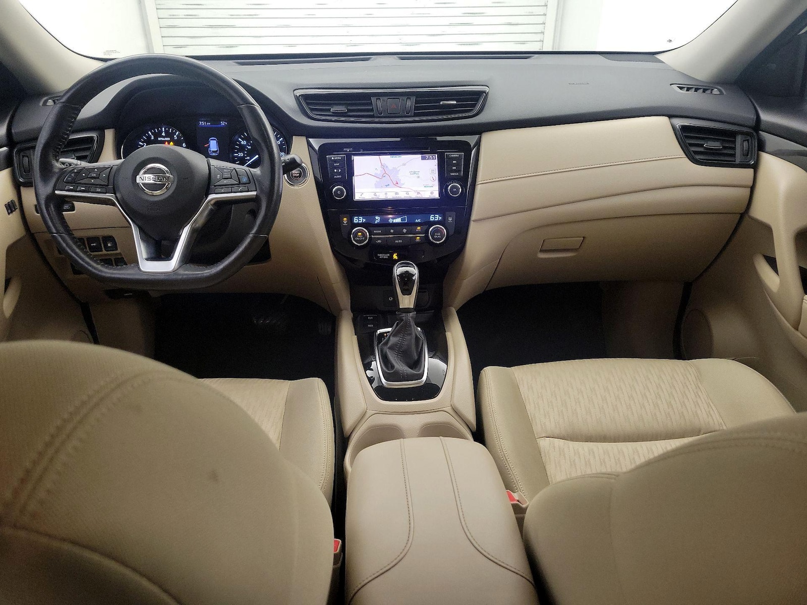 2019 Nissan Rogue SV - Photo 10