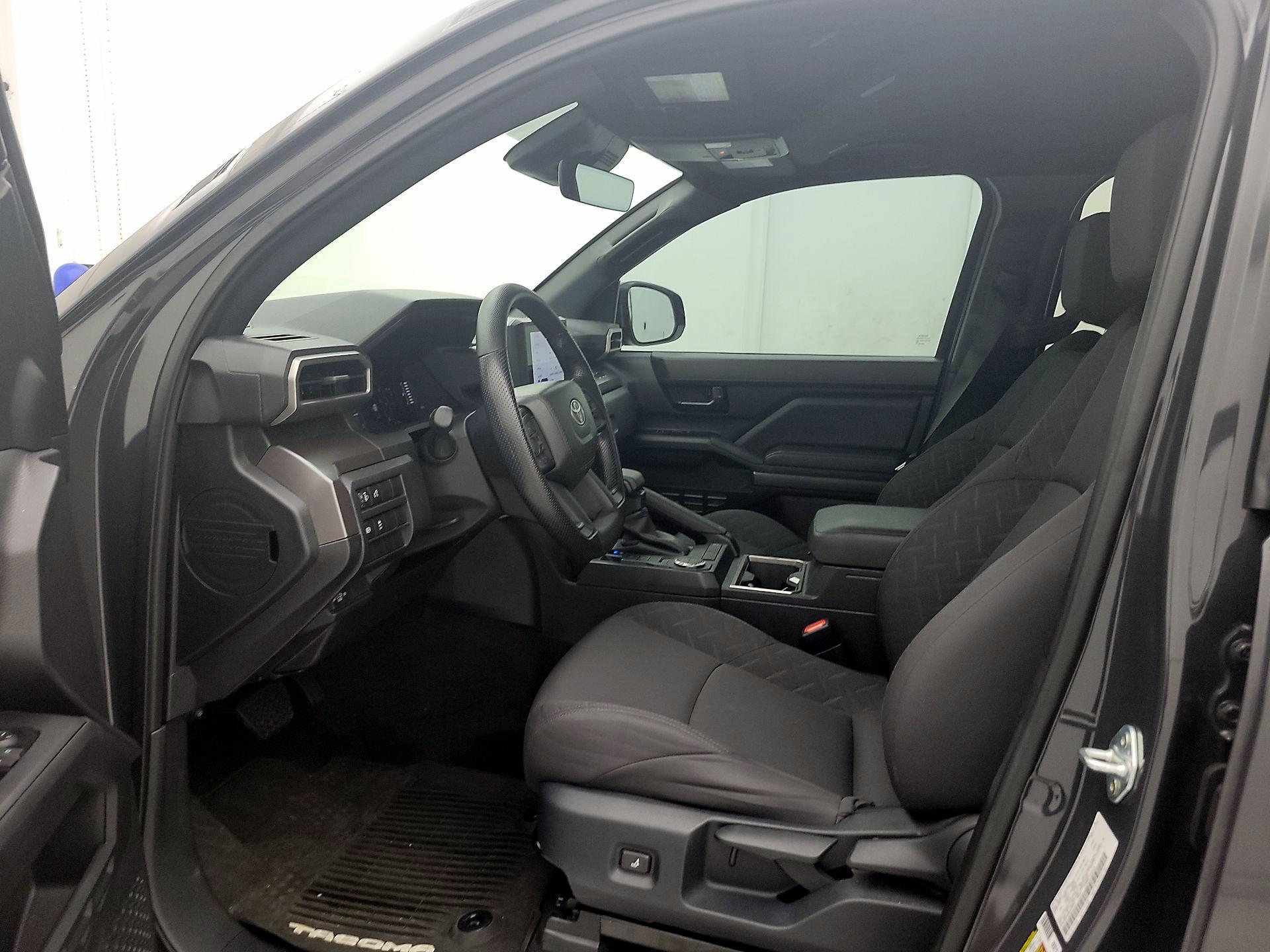 Thumbnail: 2024 Toyota Tacoma - 9