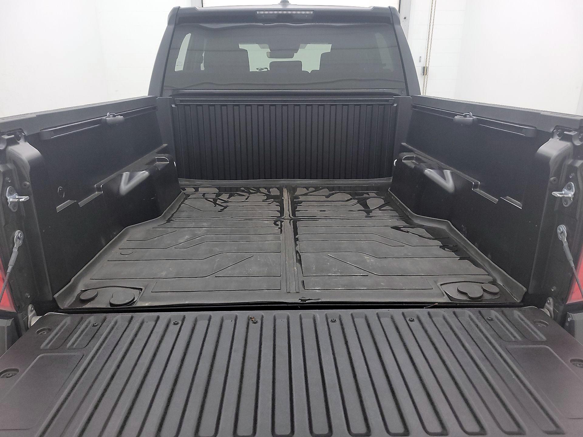 Thumbnail: 2024 Toyota Tacoma - 18