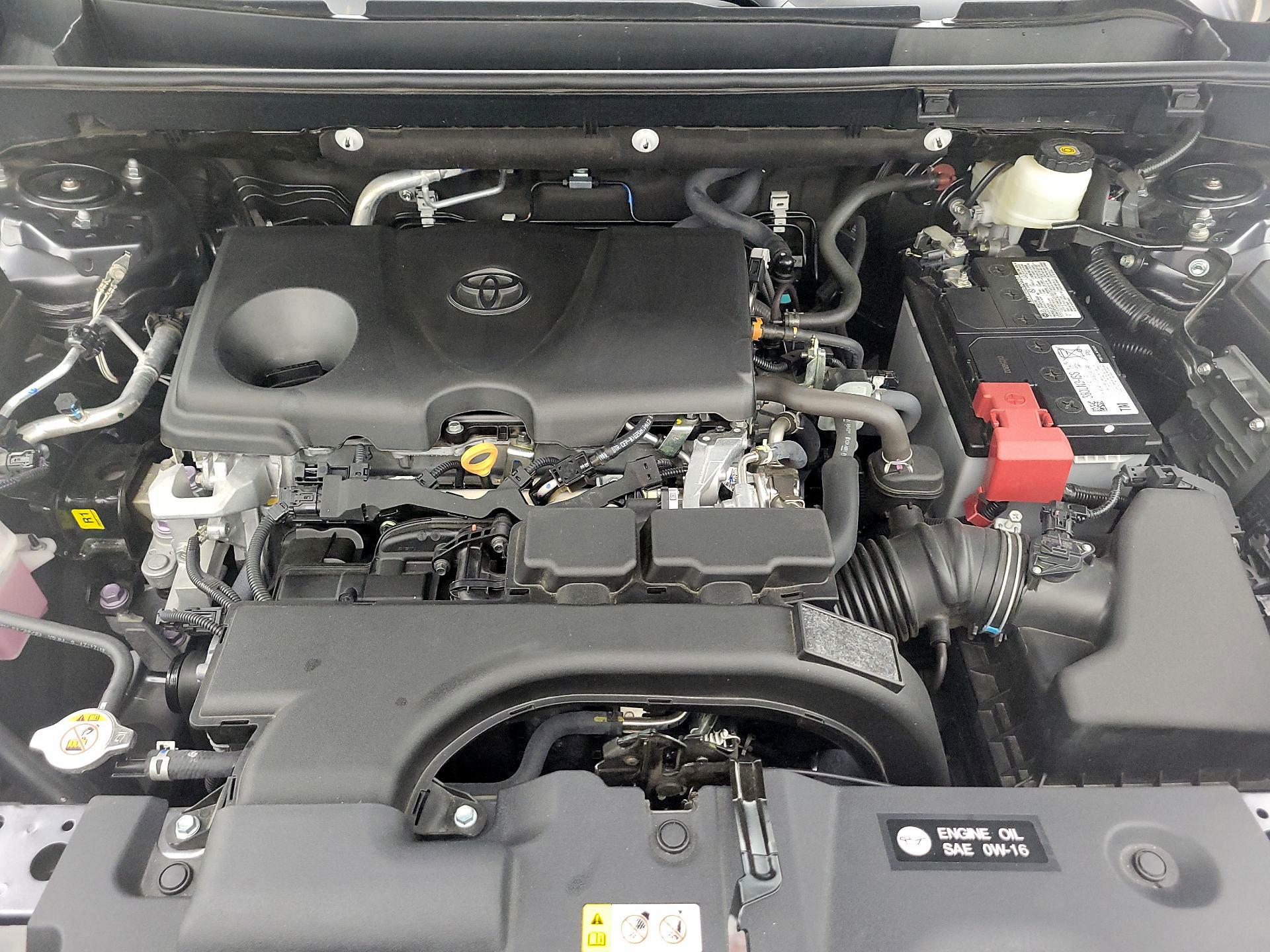 Thumbnail: 2021 Toyota RAV4 - 19